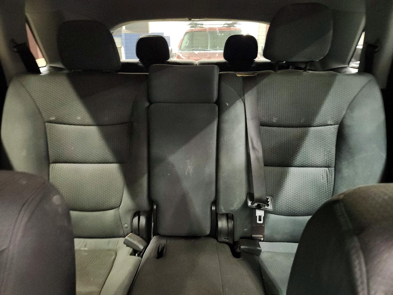 2013 Kia Sorento Lx White vin: 5XYKTDA22DG325594