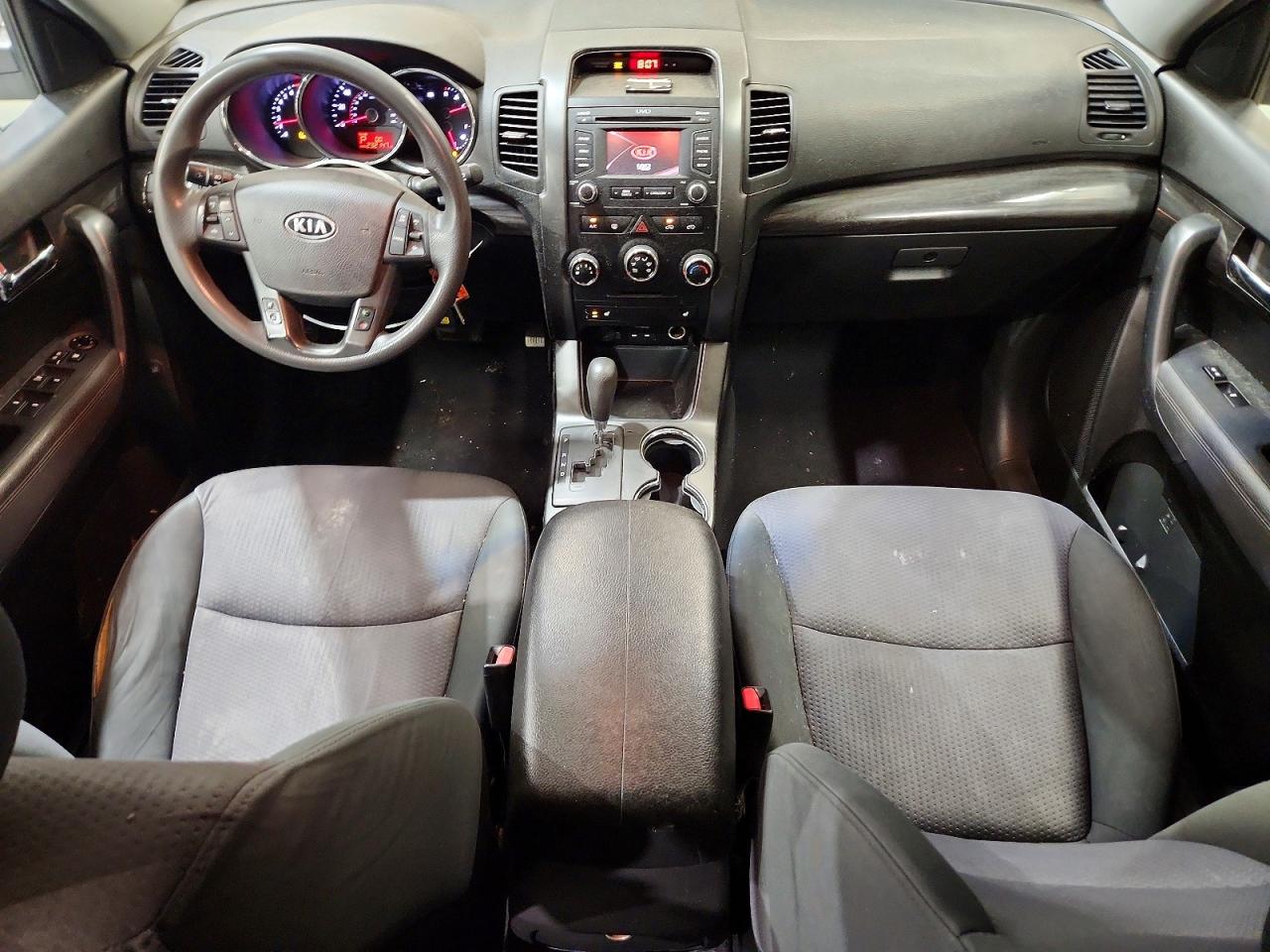 2013 Kia Sorento Lx White vin: 5XYKTDA22DG325594