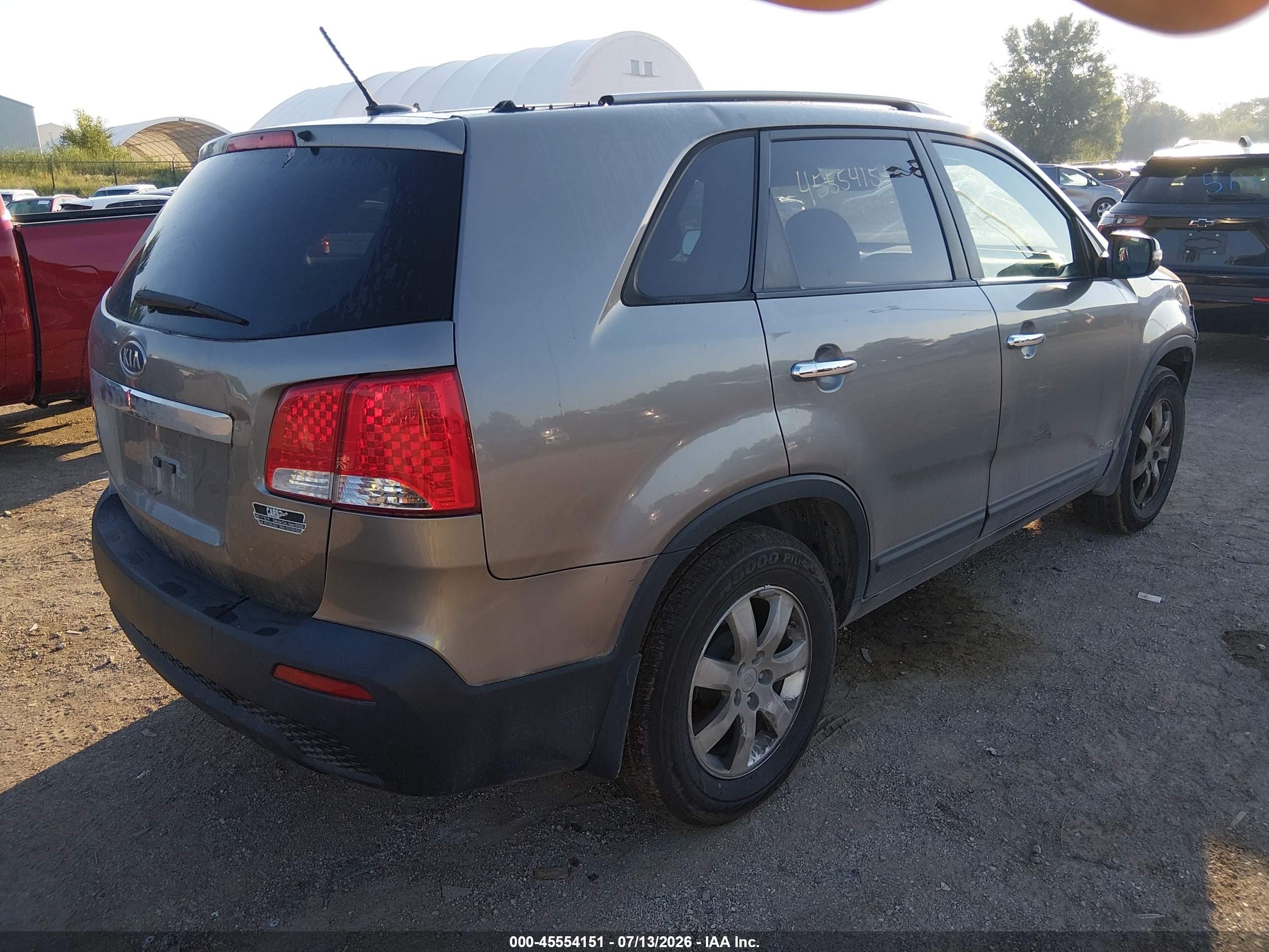 2011 Kia Sorento Lx V6 Gray vin: 5XYKTDA23BG130908