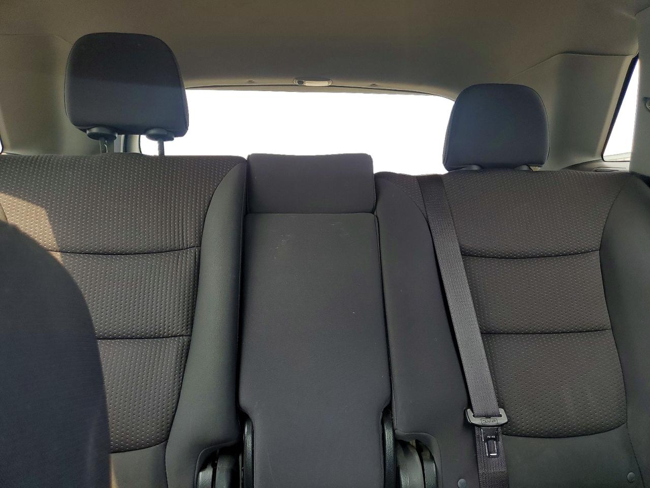2011 Kia Sorento Lx Белый vin: 5XYKTDA23BG178439
