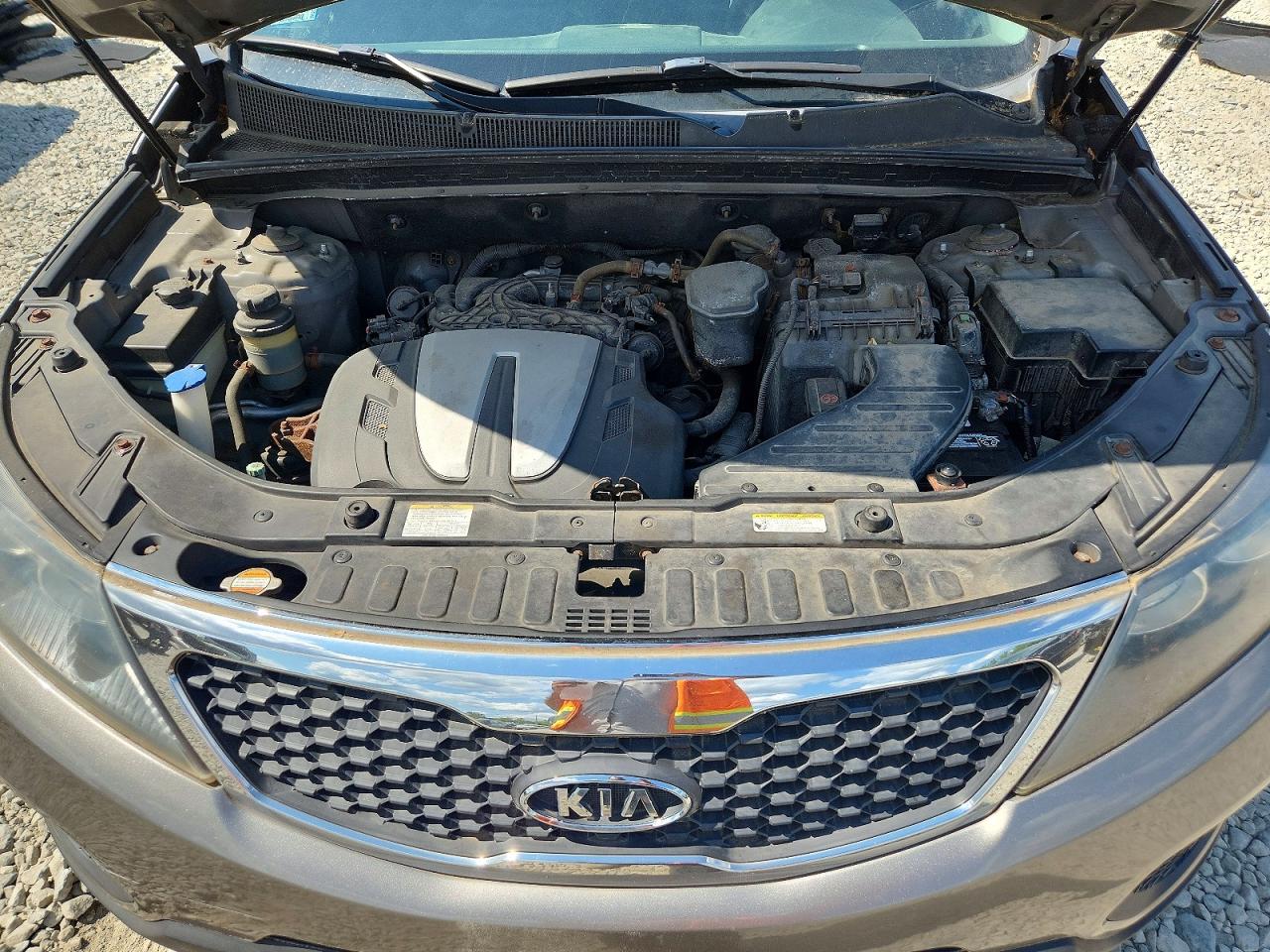 2013 Kia Sorento Lx Gray vin: 5XYKTDA23DG336426