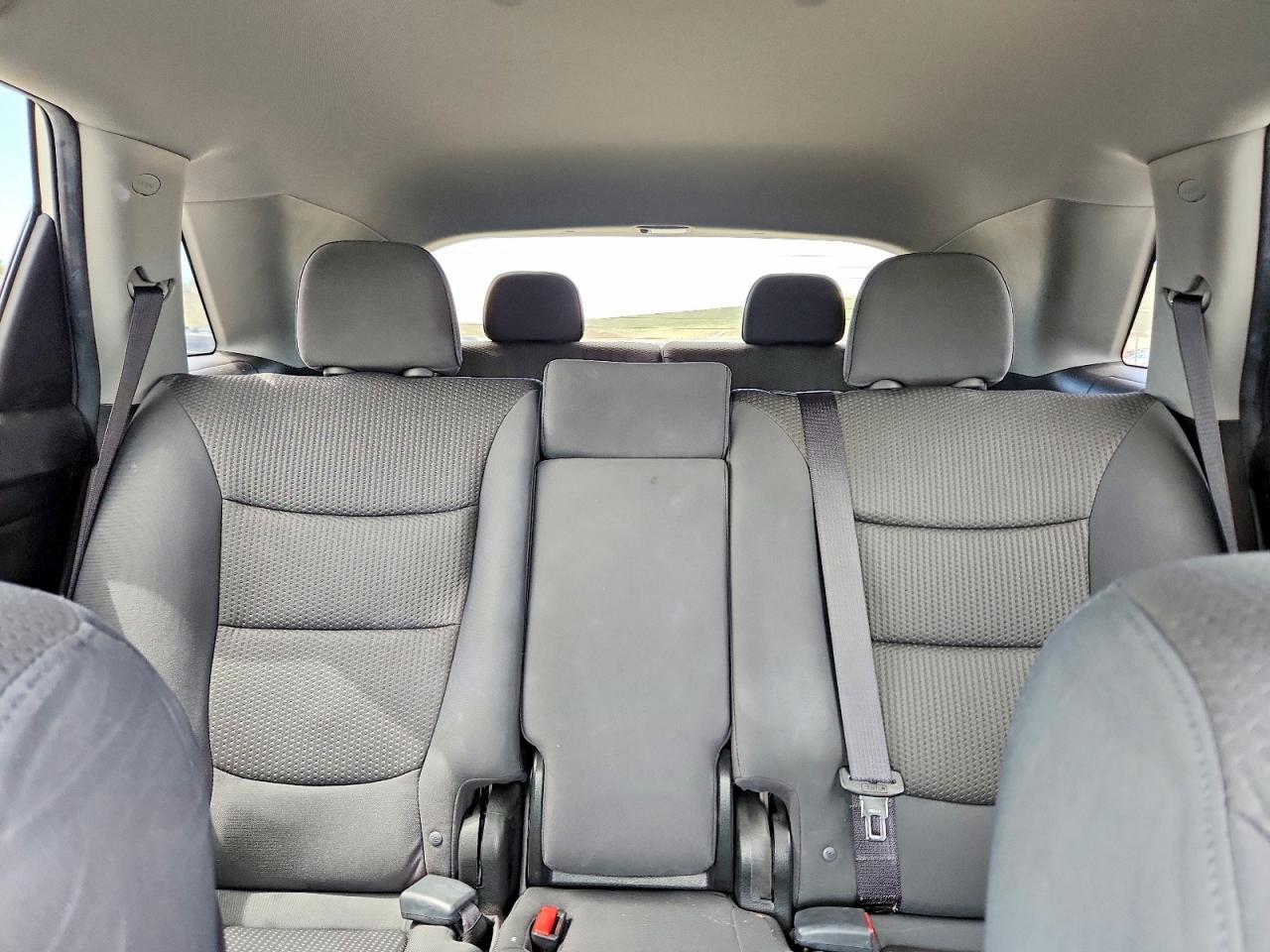 2013 Kia Sorento Lx Silver vin: 5XYKTDA23DG347555