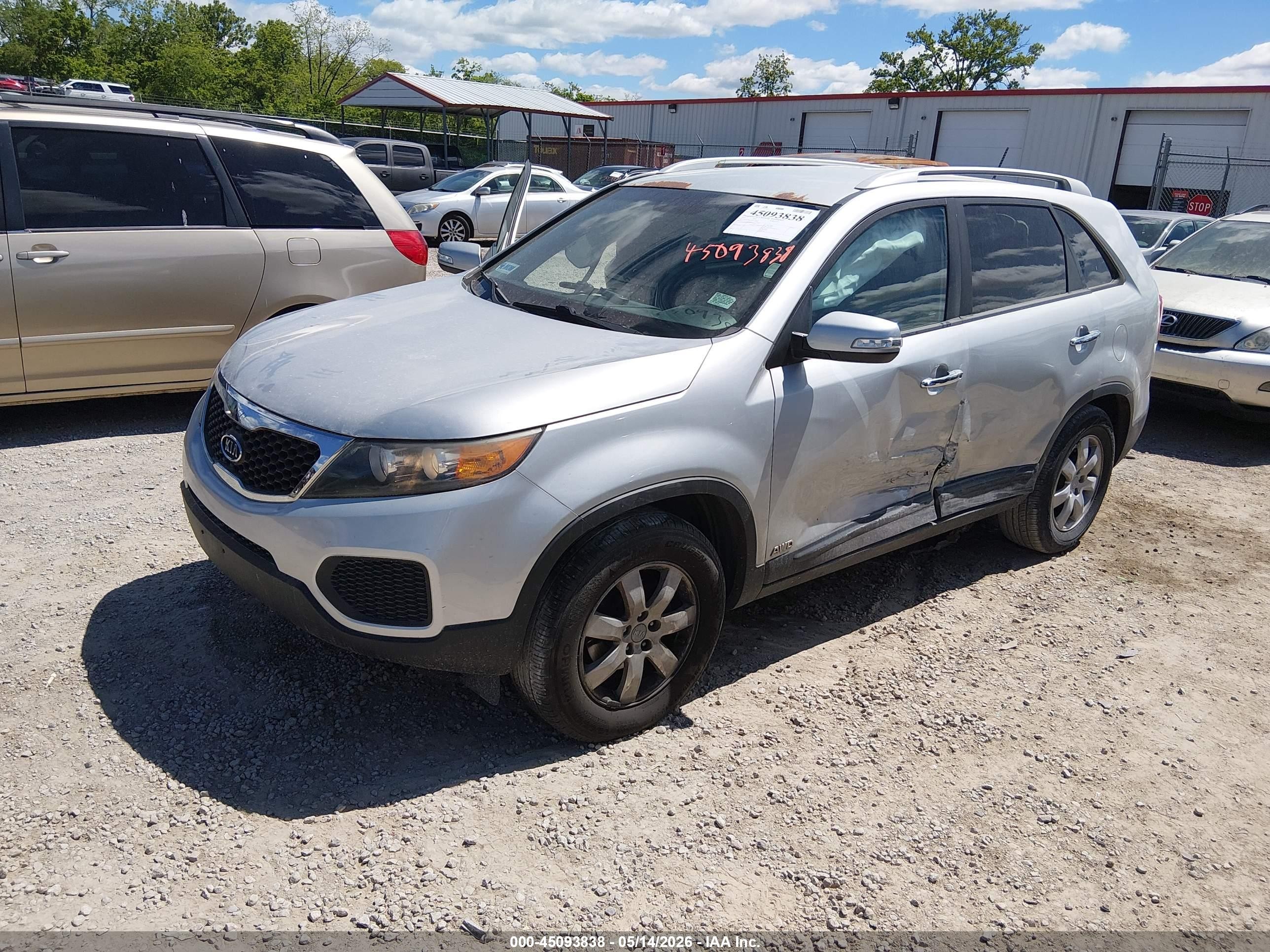 2013 Kia Sorento Lx V6 Серый vin: 5XYKTDA23DG375940