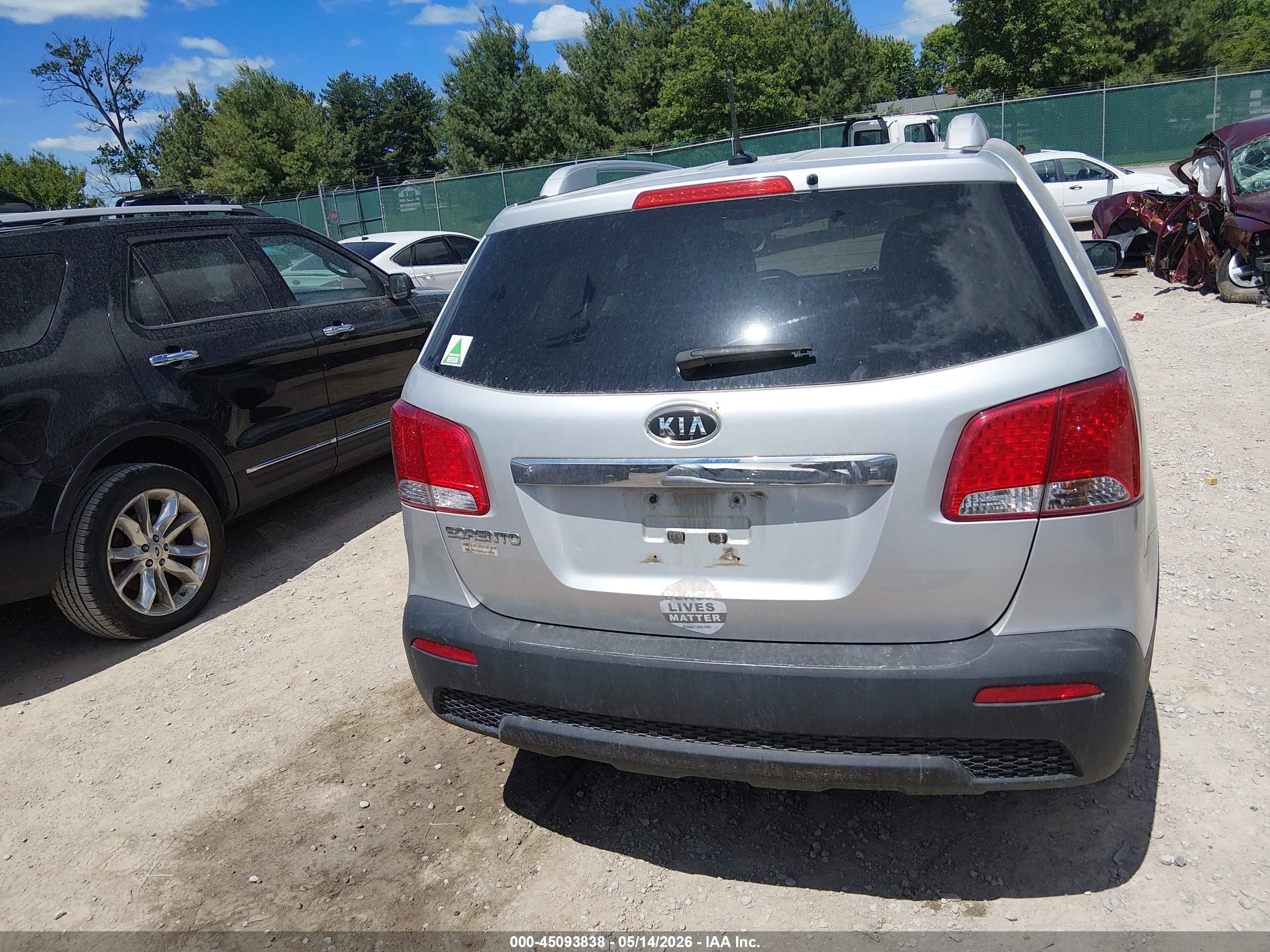 2013 Kia Sorento Lx V6 Серый vin: 5XYKTDA23DG375940