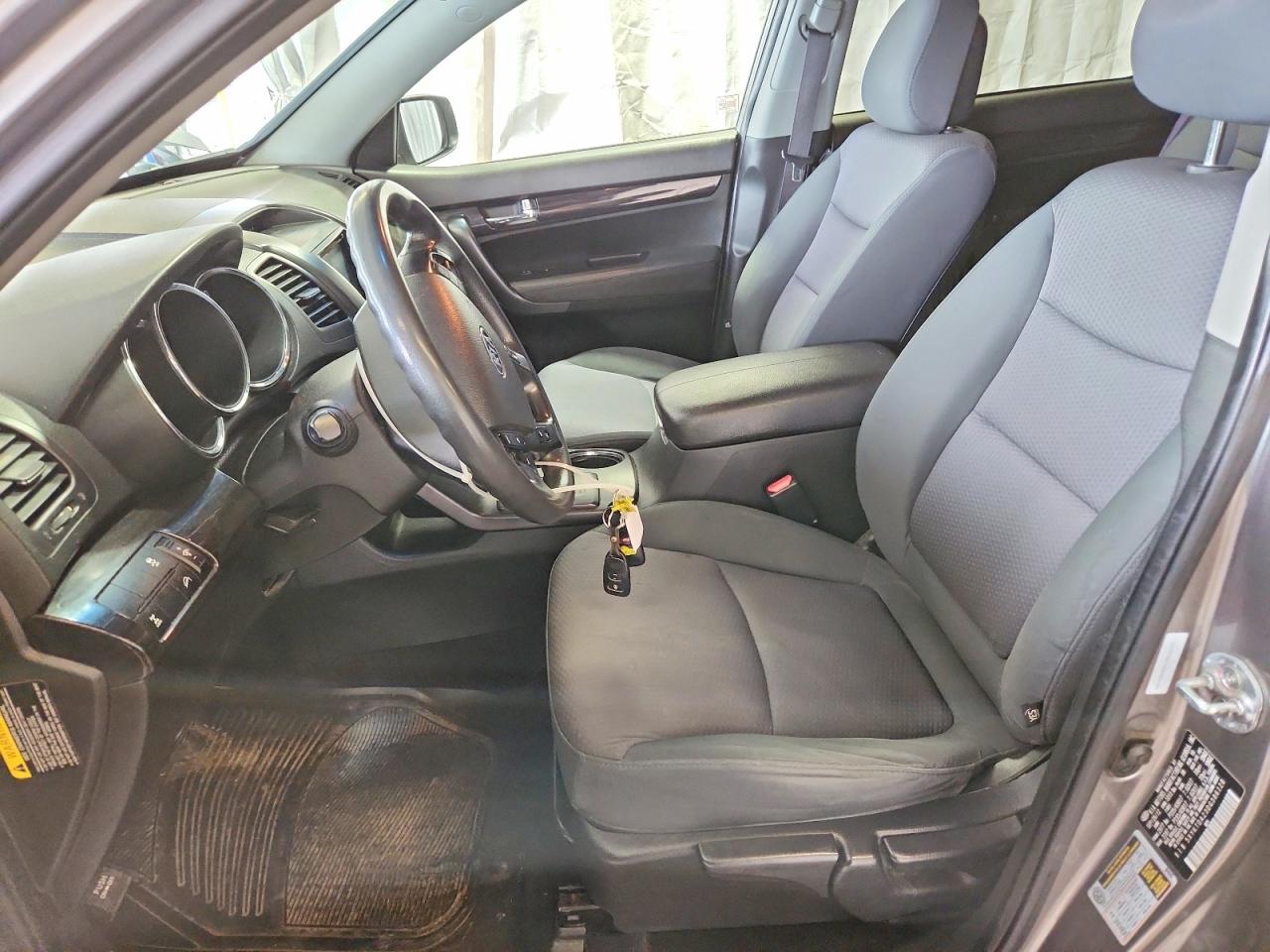 2013 Kia Sorento Lx Gray vin: 5XYKTDA23DG386128