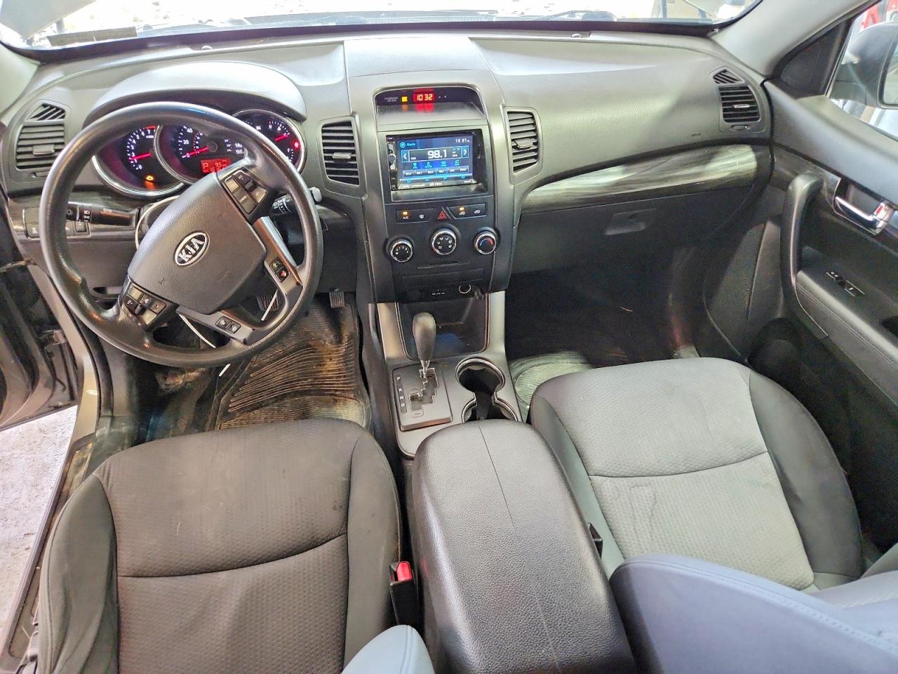 2013 Kia Sorento Lx Gray vin: 5XYKTDA23DG386128