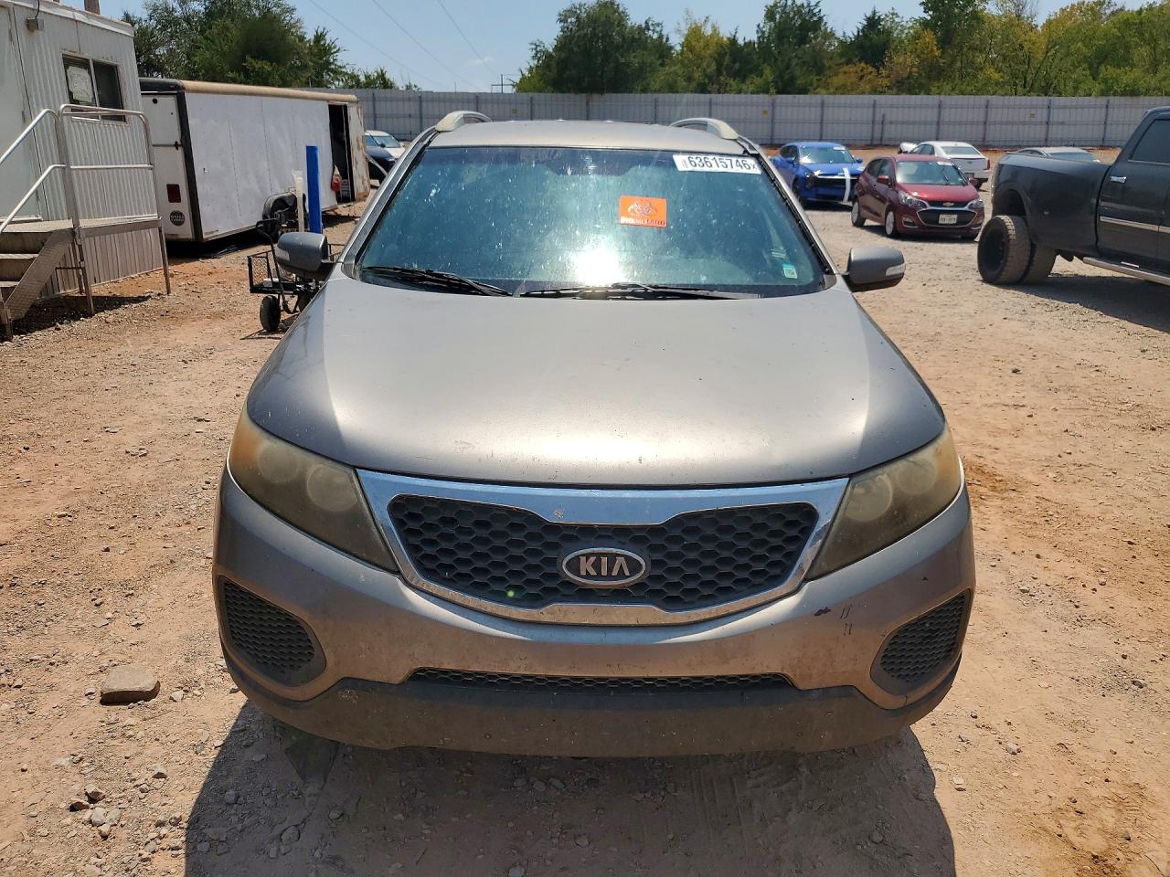 2011 Kia Sorento Lx Gray vin: 5XYKTDA24BG124874