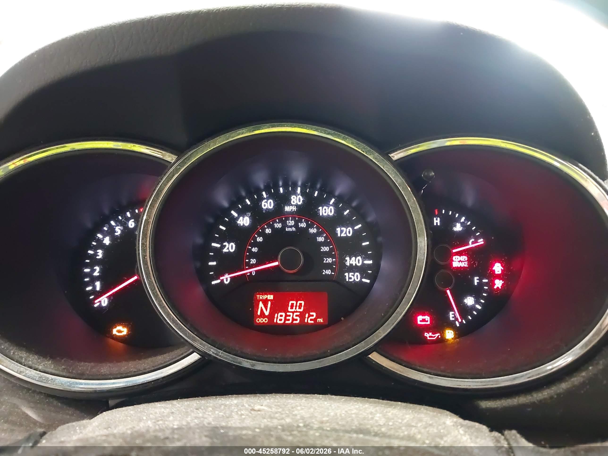 2012 Kia Sorento Lx V6 Белый vin: 5XYKTDA24CG286960