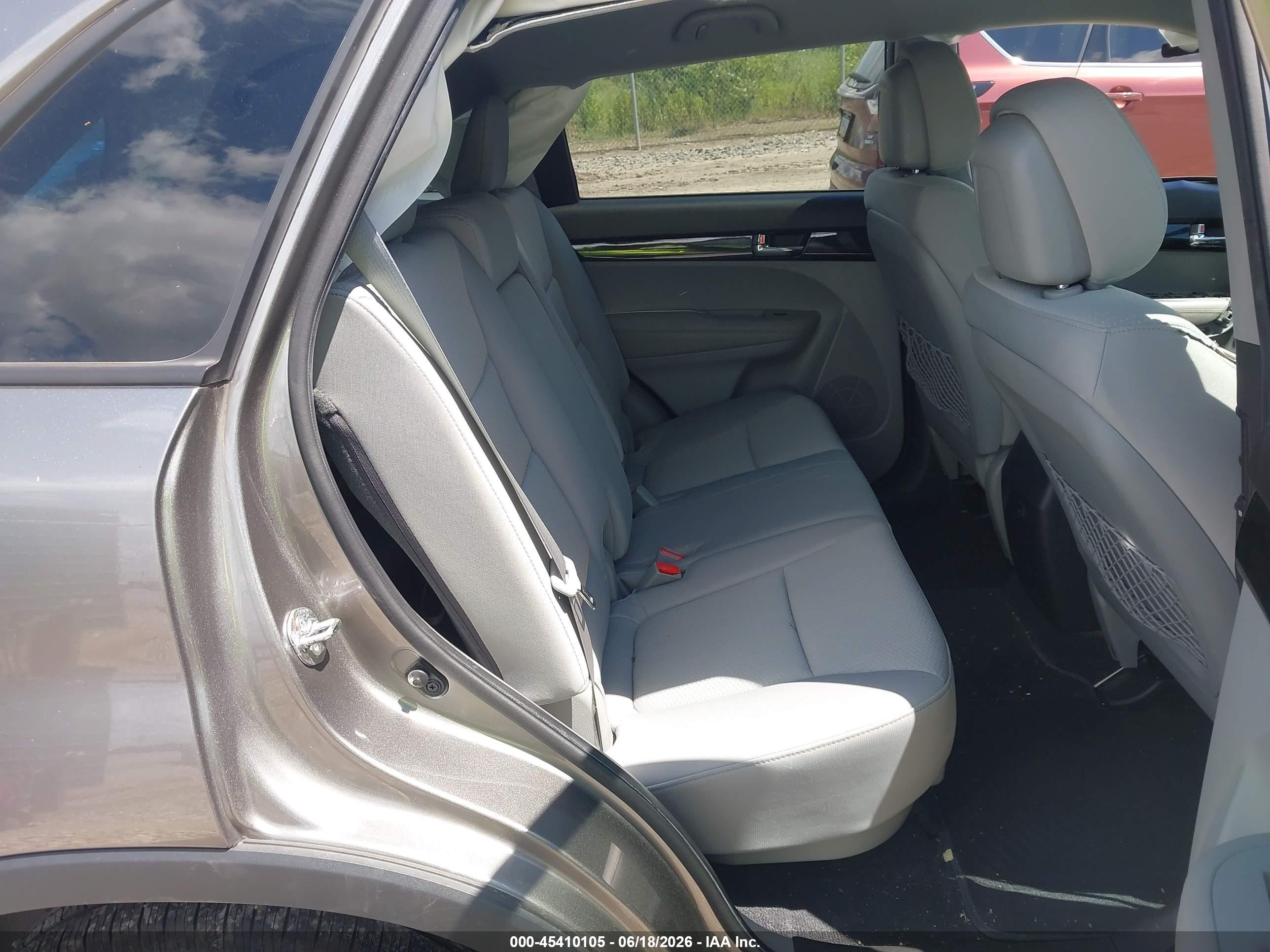 2012 Kia Sorento Lx V6 Tan vin: 5XYKTDA24CG297277