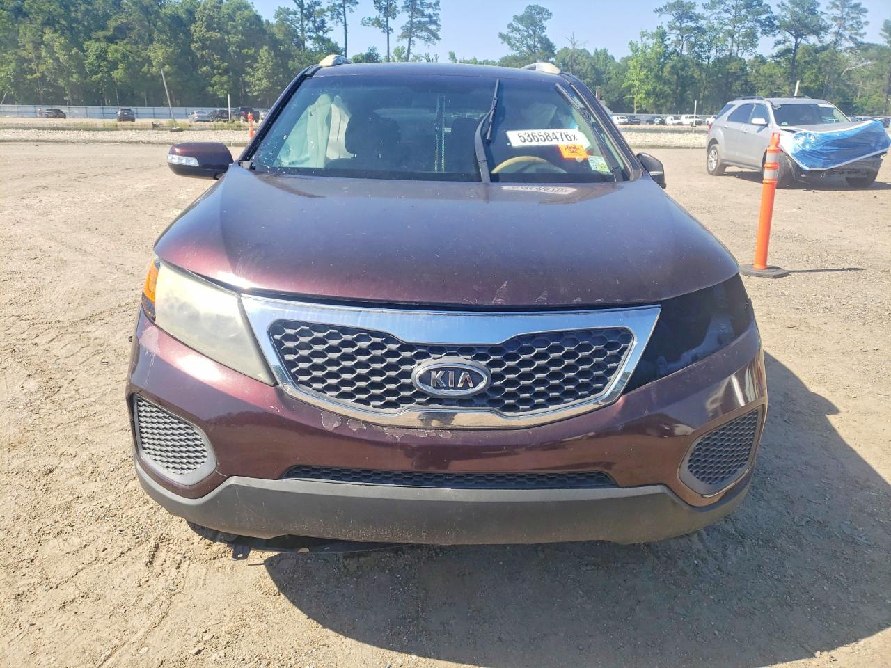 2013 Kia Sorento Lx Burgundy vin: 5XYKTDA24DG338833
