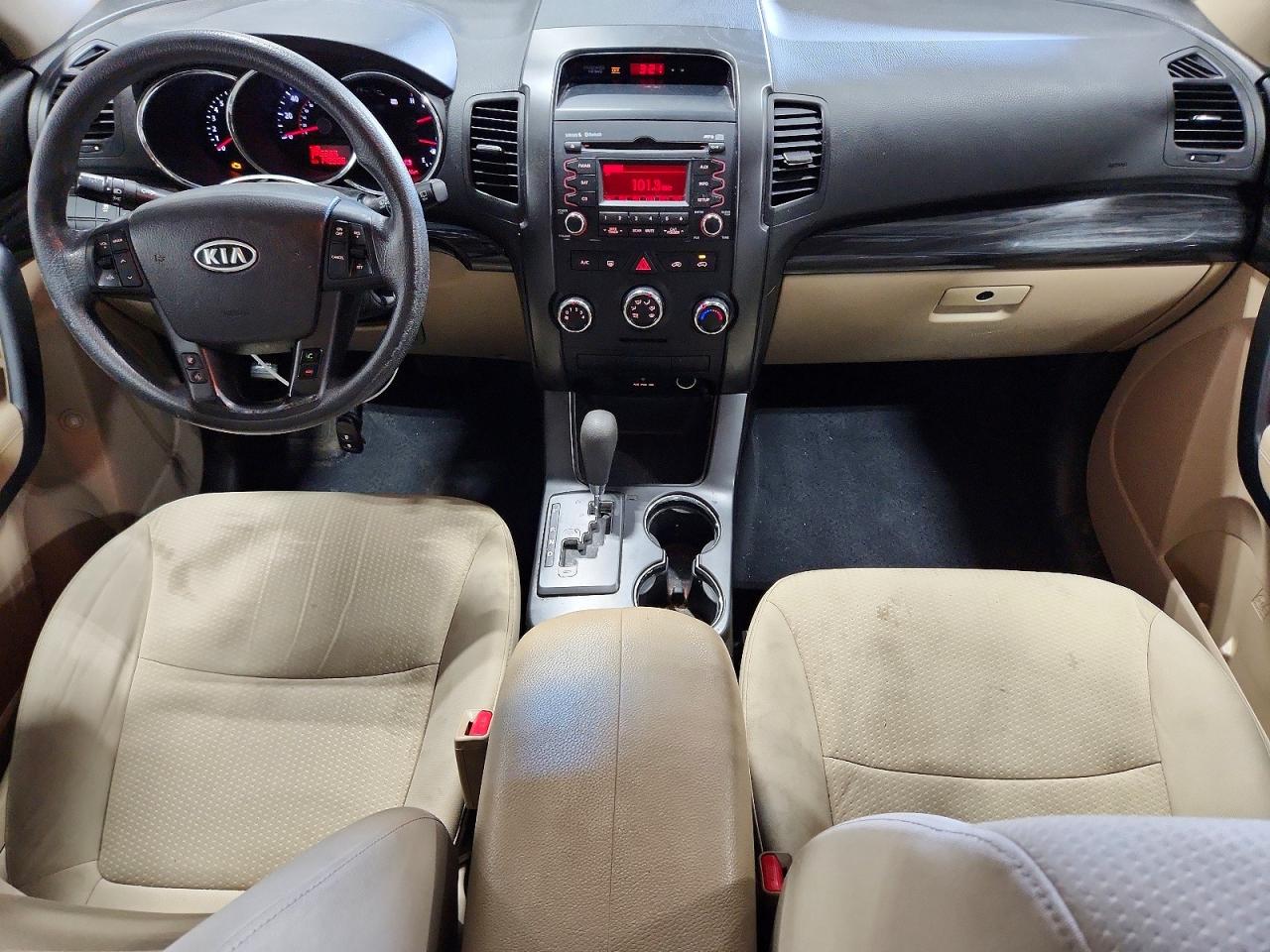 2013 Kia Sorento Lx White vin: 5XYKTDA24DG404054