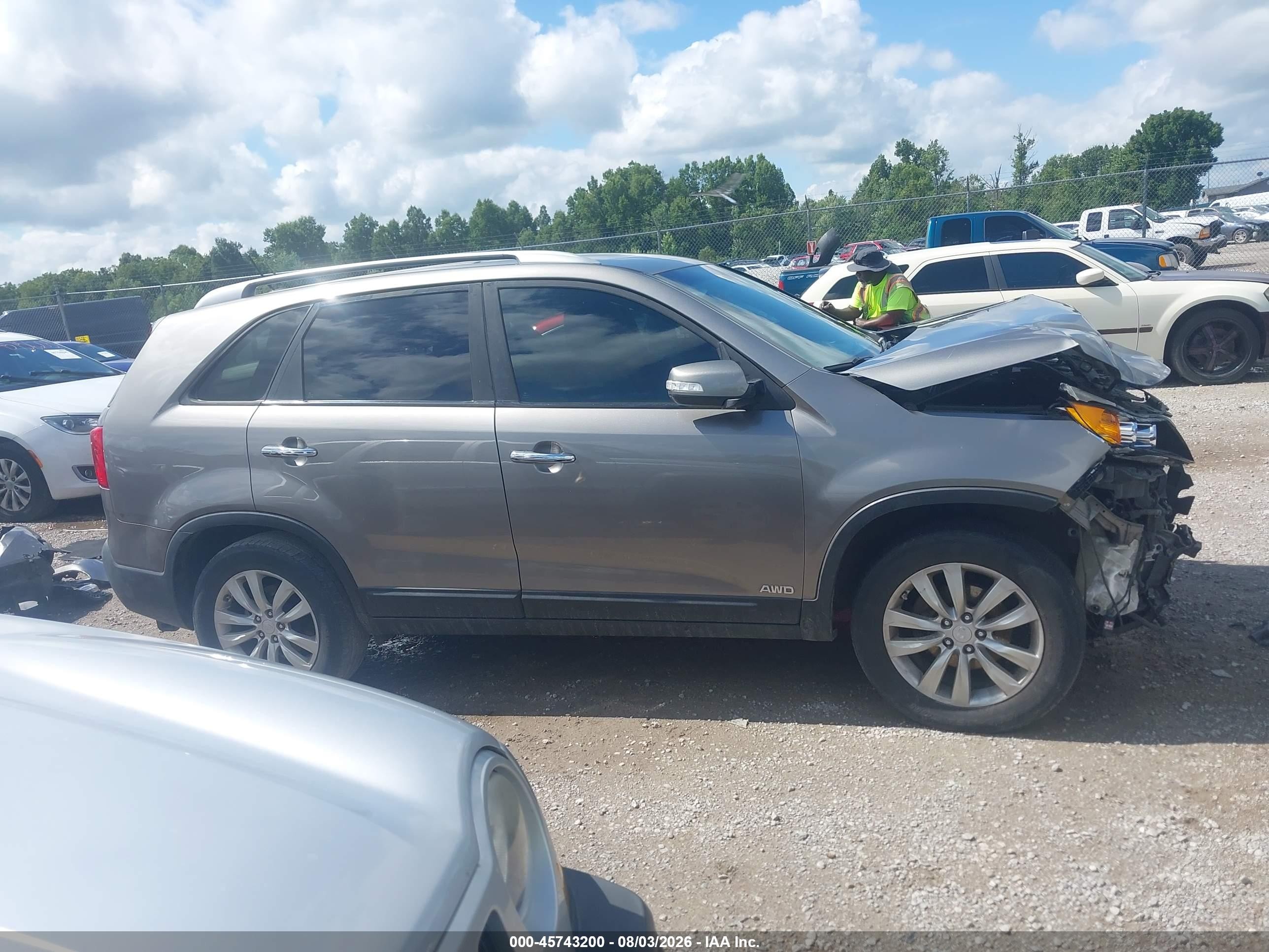 2011 Kia Sorento Lx V6 Gray vin: 5XYKTDA25BG142364