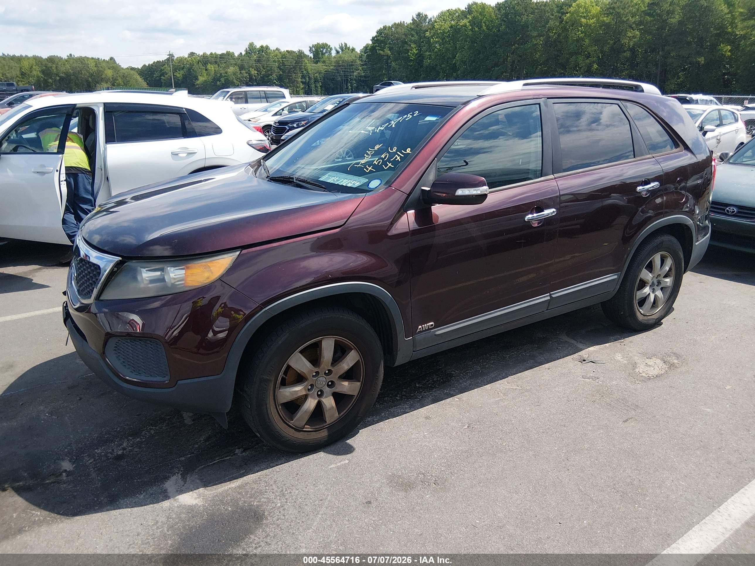 2012 Kia Sorento Lx V6 Purple vin: 5XYKTDA25CG226797