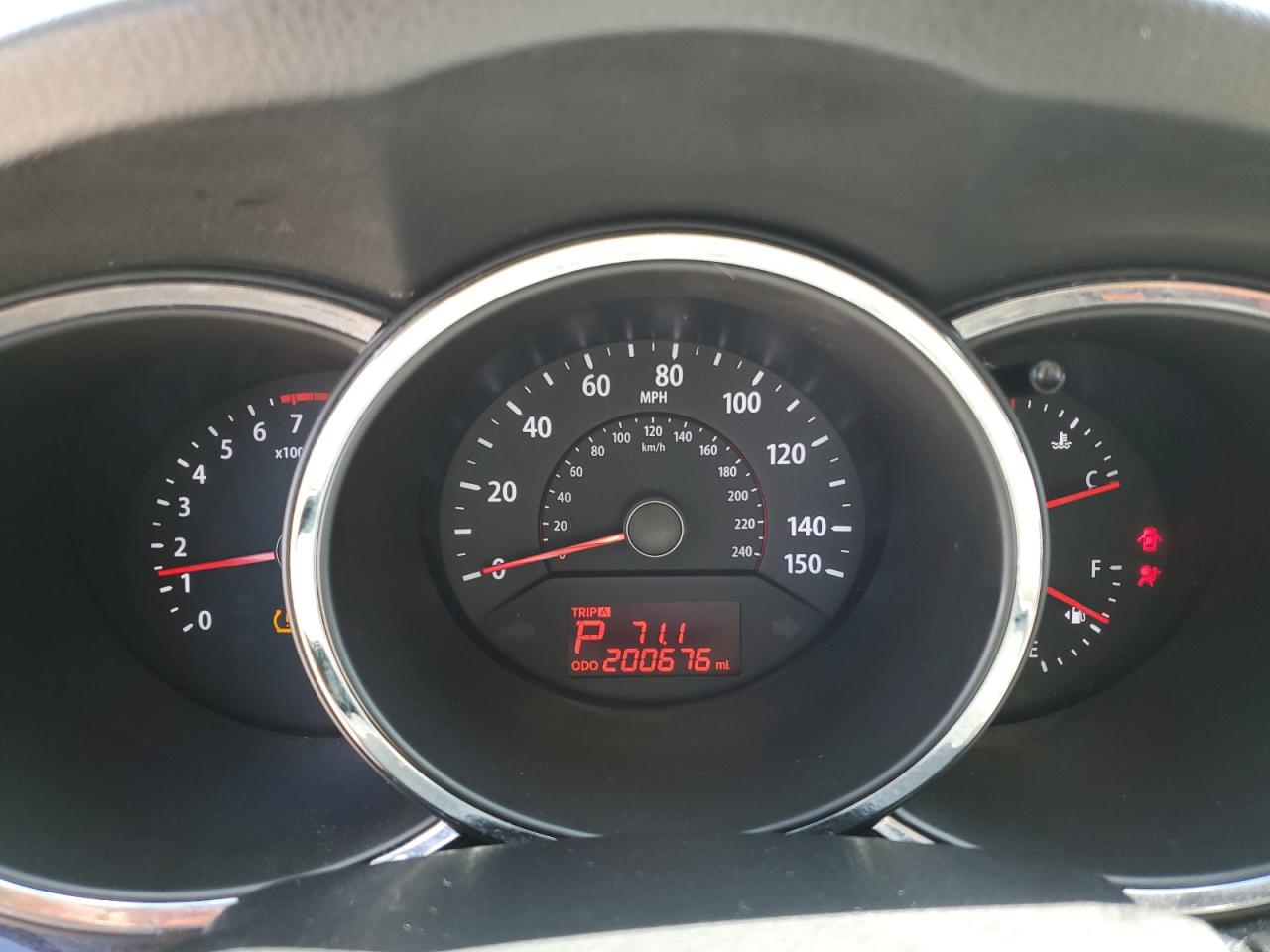 2013 Kia Sorento Lx White vin: 5XYKTDA25DG365183