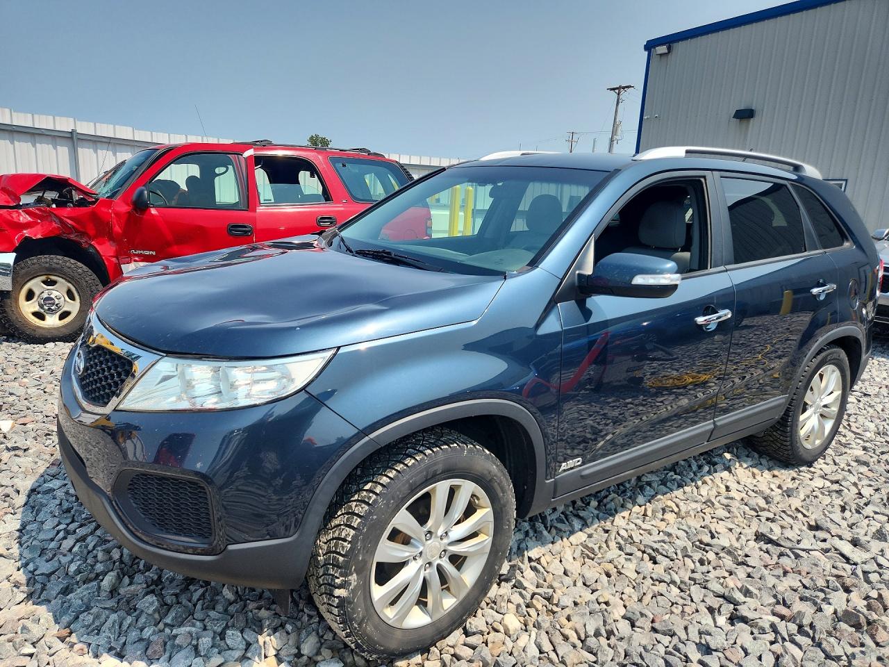 2011 Kia Sorento Lx Blue vin: 5XYKTDA26BG068310