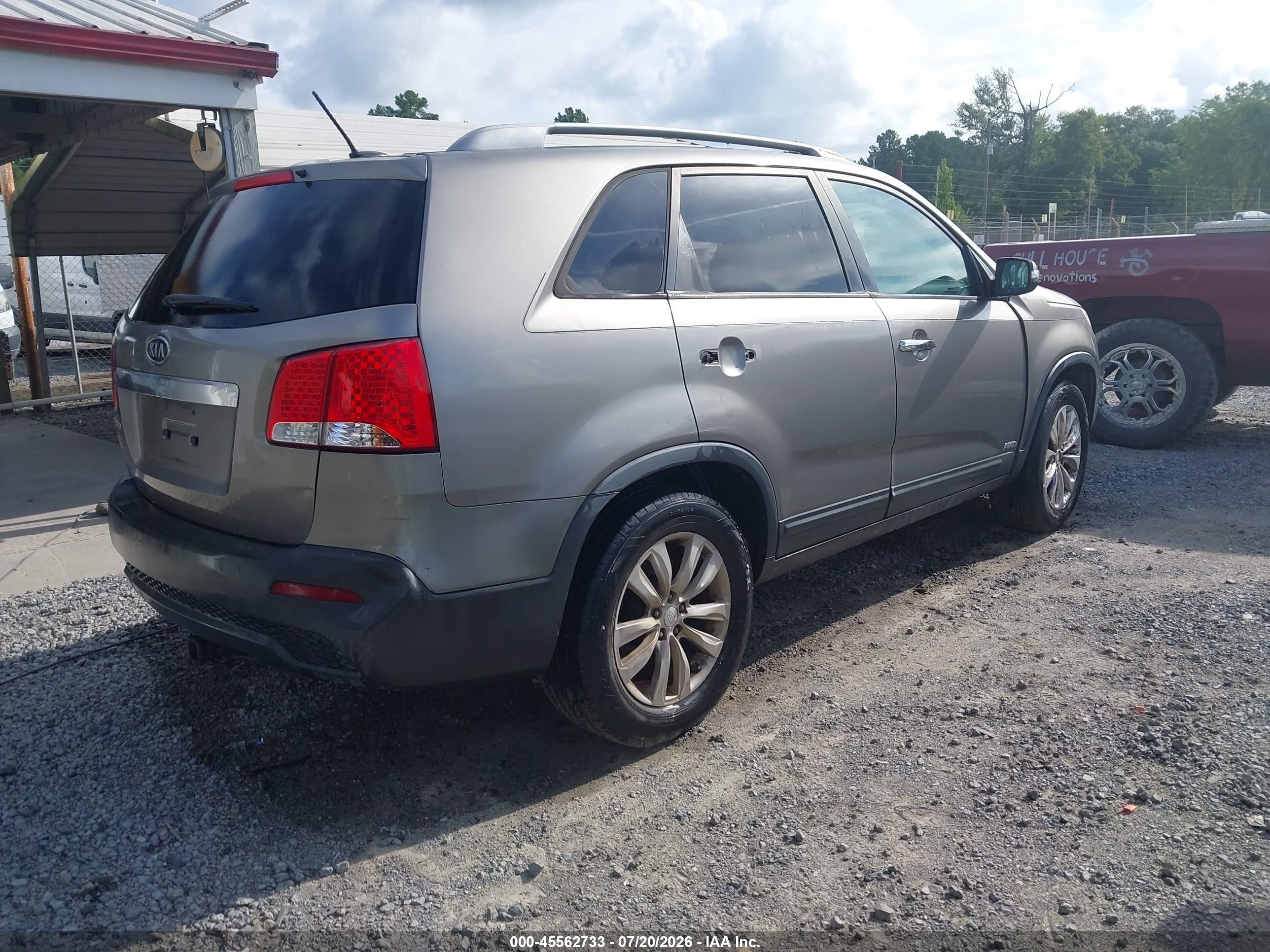 2011 Kia Sorento Lx V6 Серый vin: 5XYKTDA26BG085169