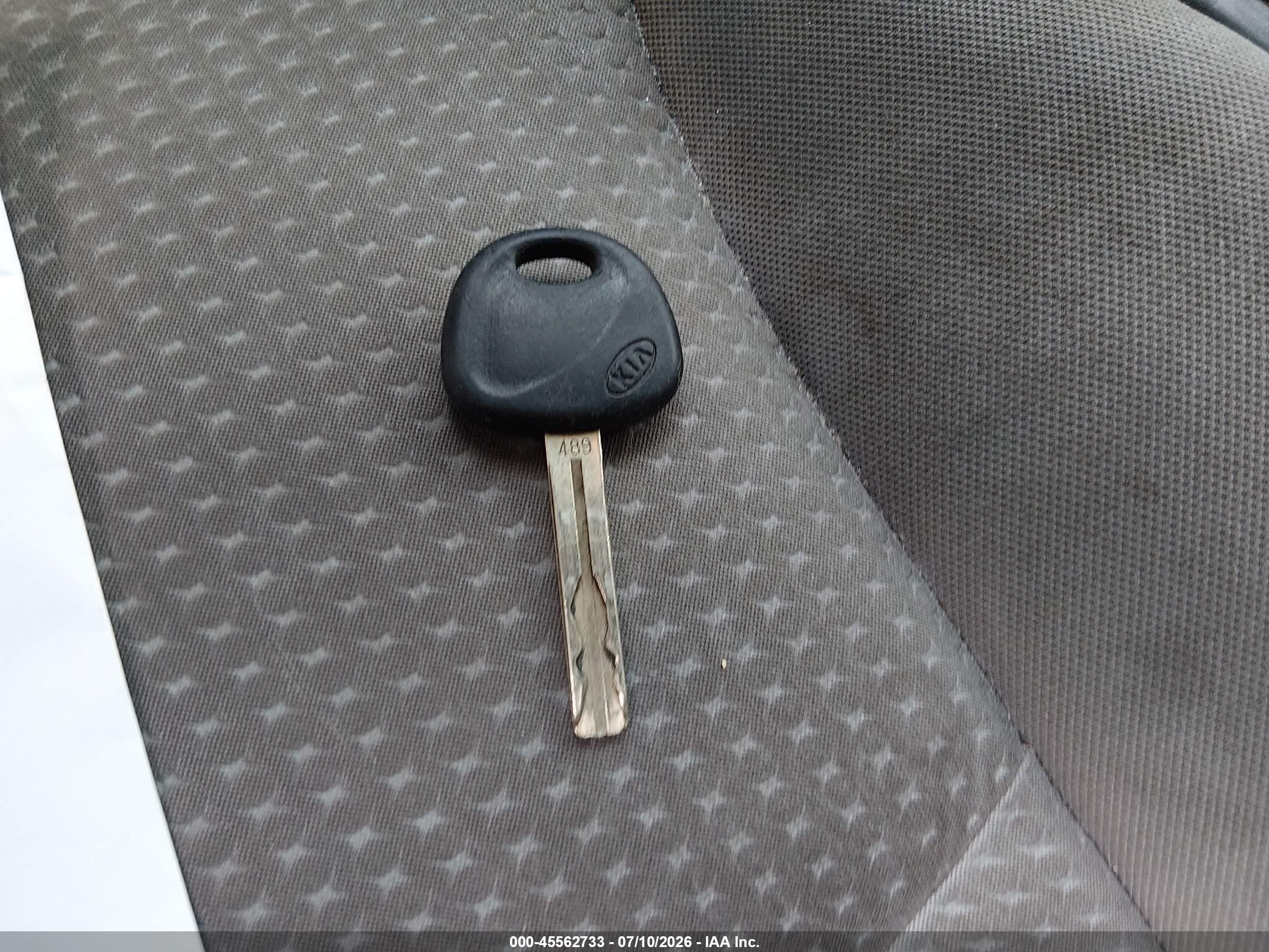 2011 Kia Sorento Lx V6 Серый vin: 5XYKTDA26BG085169