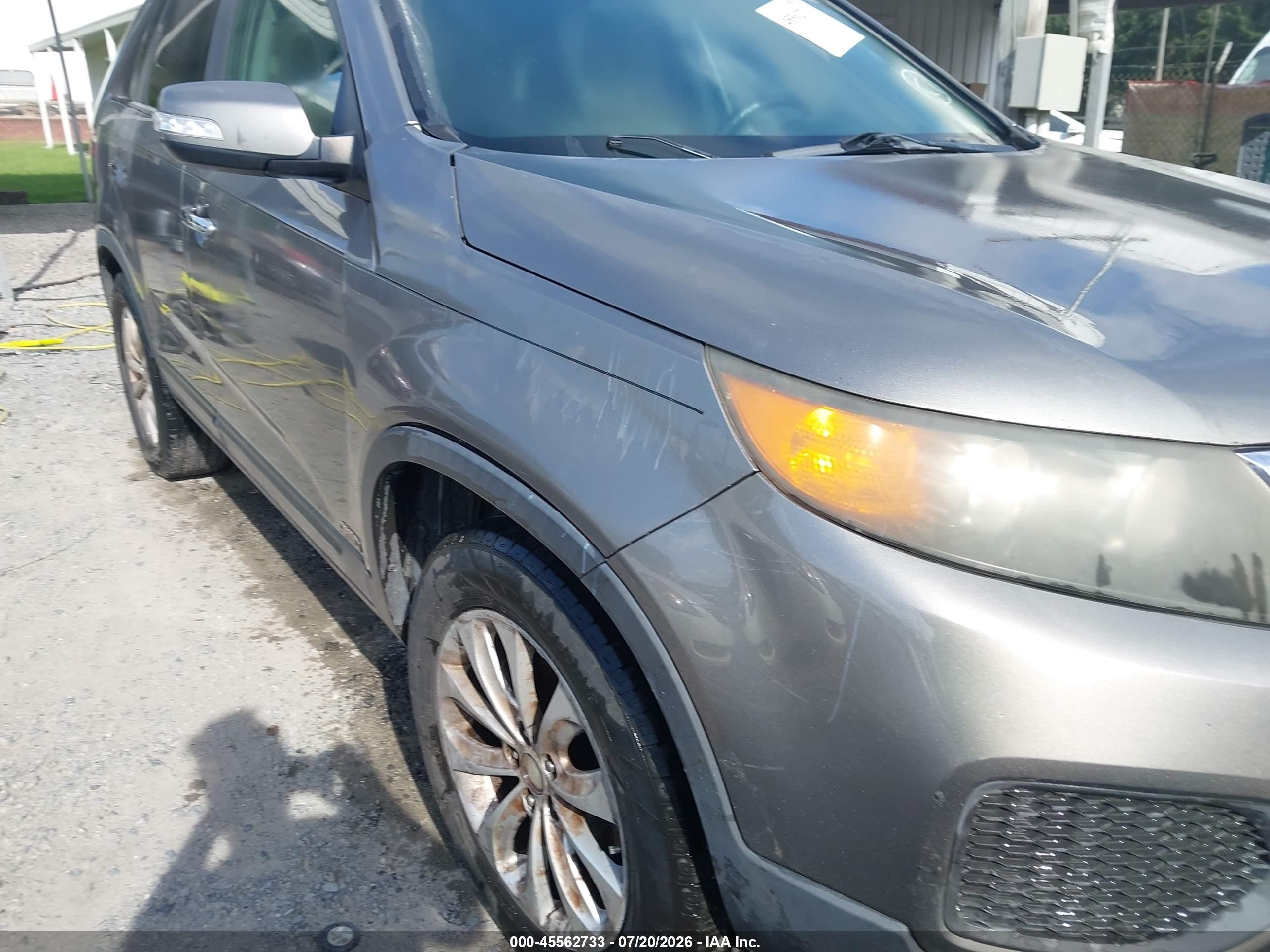 2011 Kia Sorento Lx V6 Серый vin: 5XYKTDA26BG085169