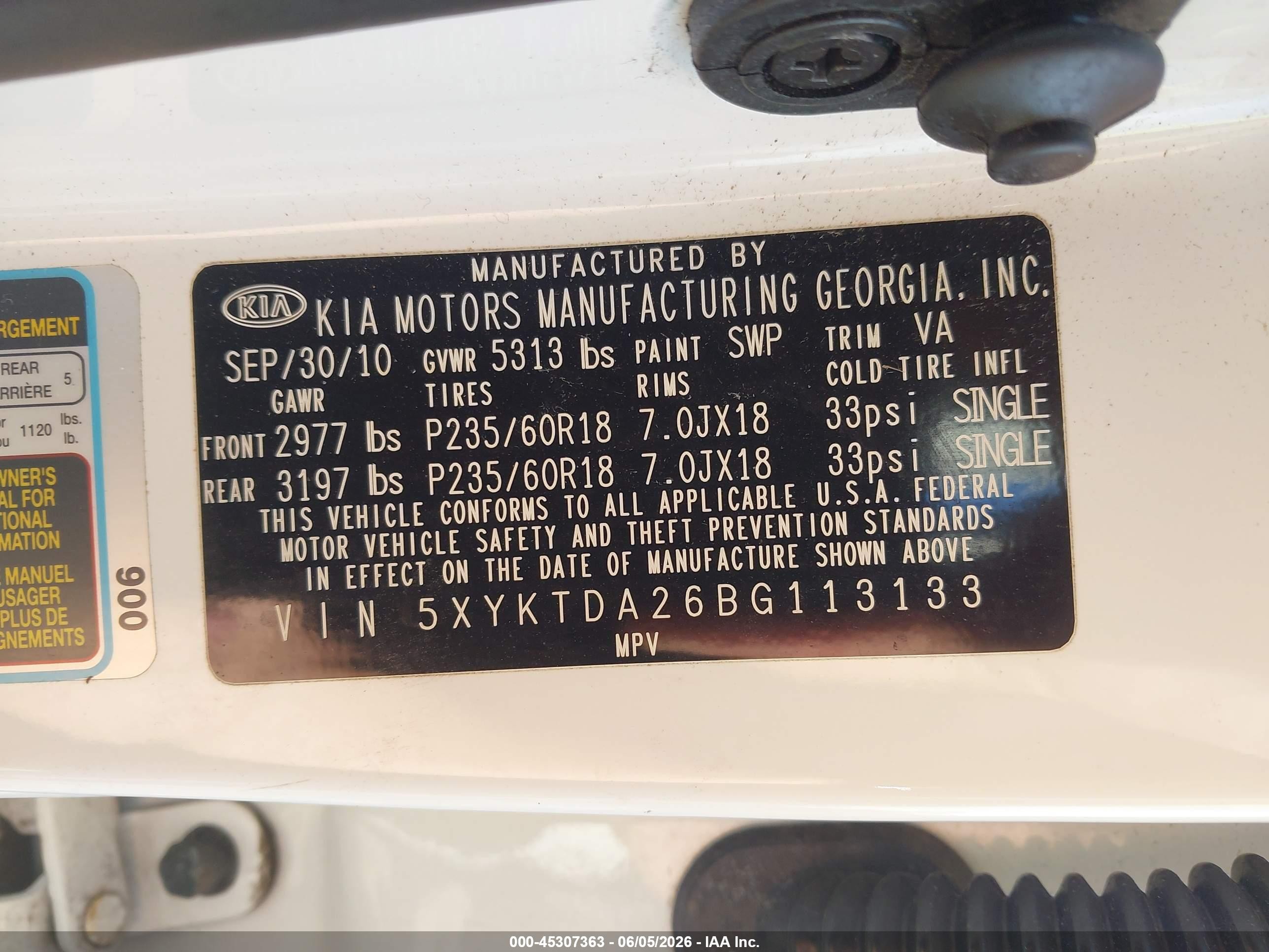 2011 Kia Sorento Lx V6 White vin: 5XYKTDA26BG113133