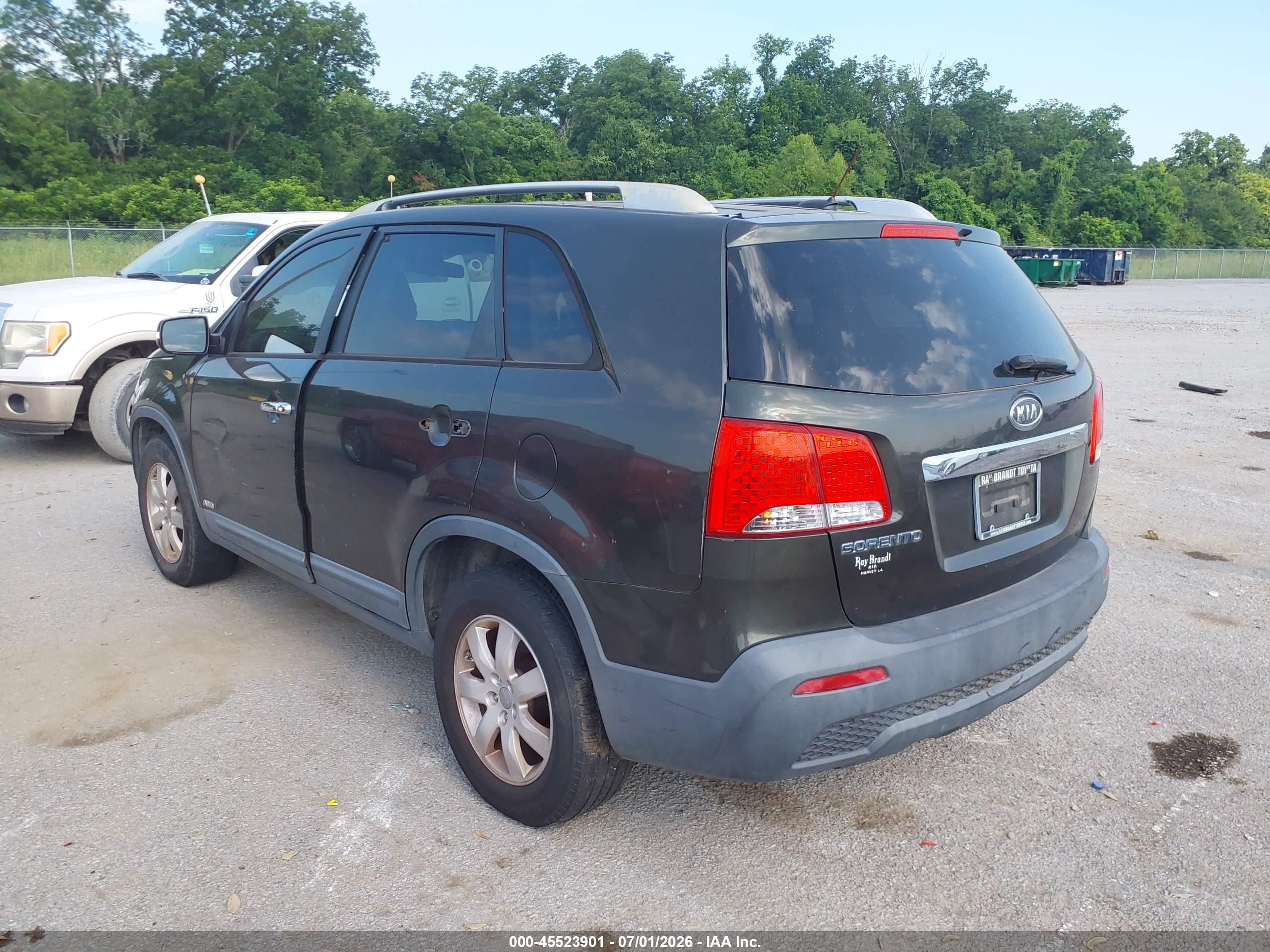 2012 Kia Sorento Lx V6 Gray vin: 5XYKTDA26CG224640