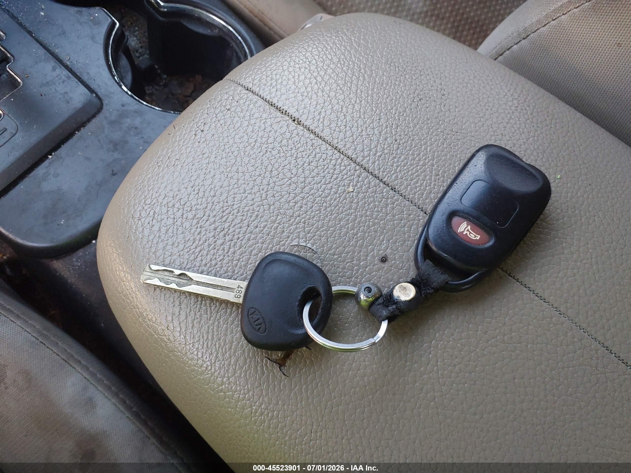 2012 Kia Sorento Lx V6 Gray vin: 5XYKTDA26CG224640