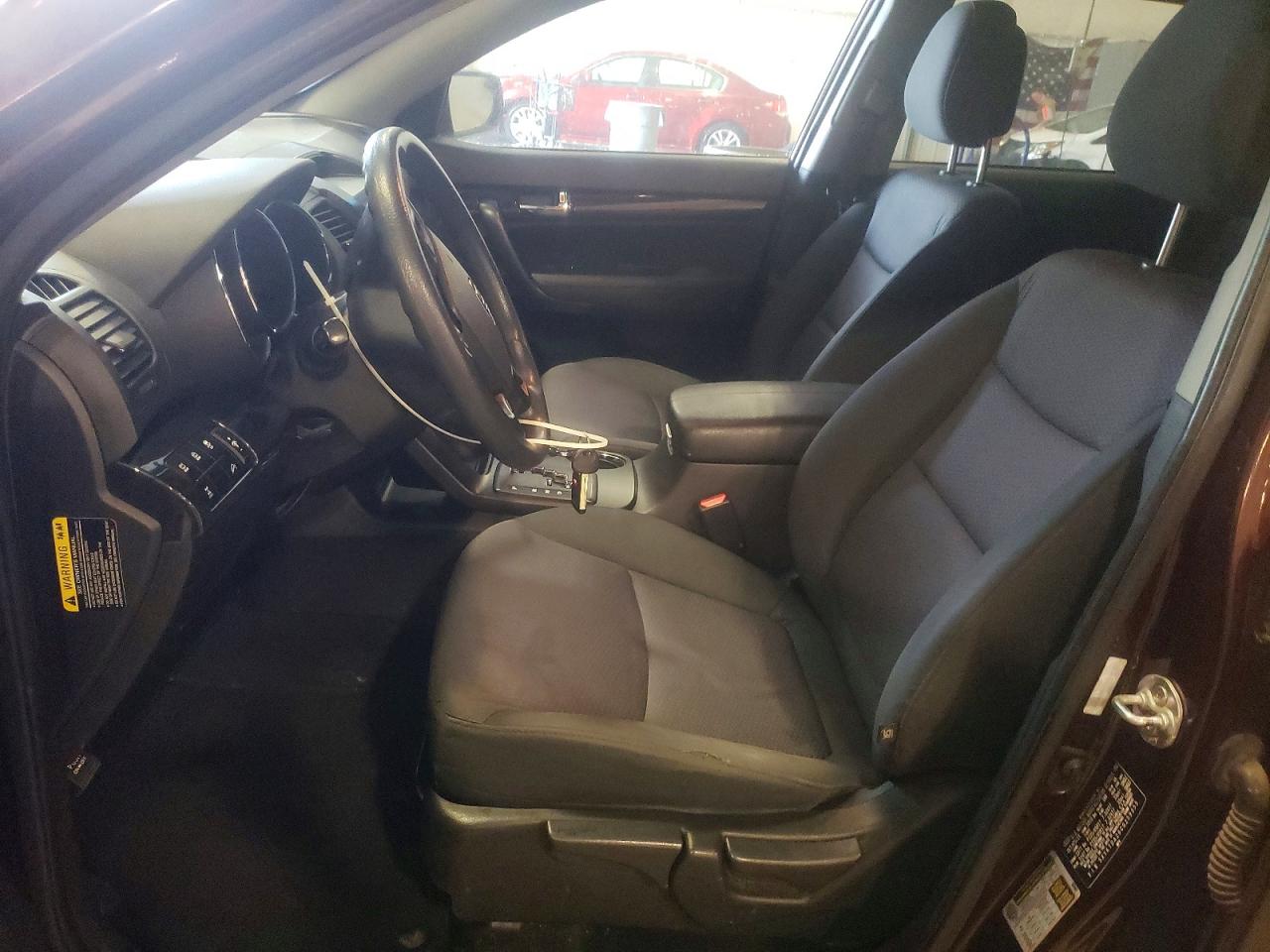 2012 Kia Sorento Lx Burgundy vin: 5XYKTDA26CG259355