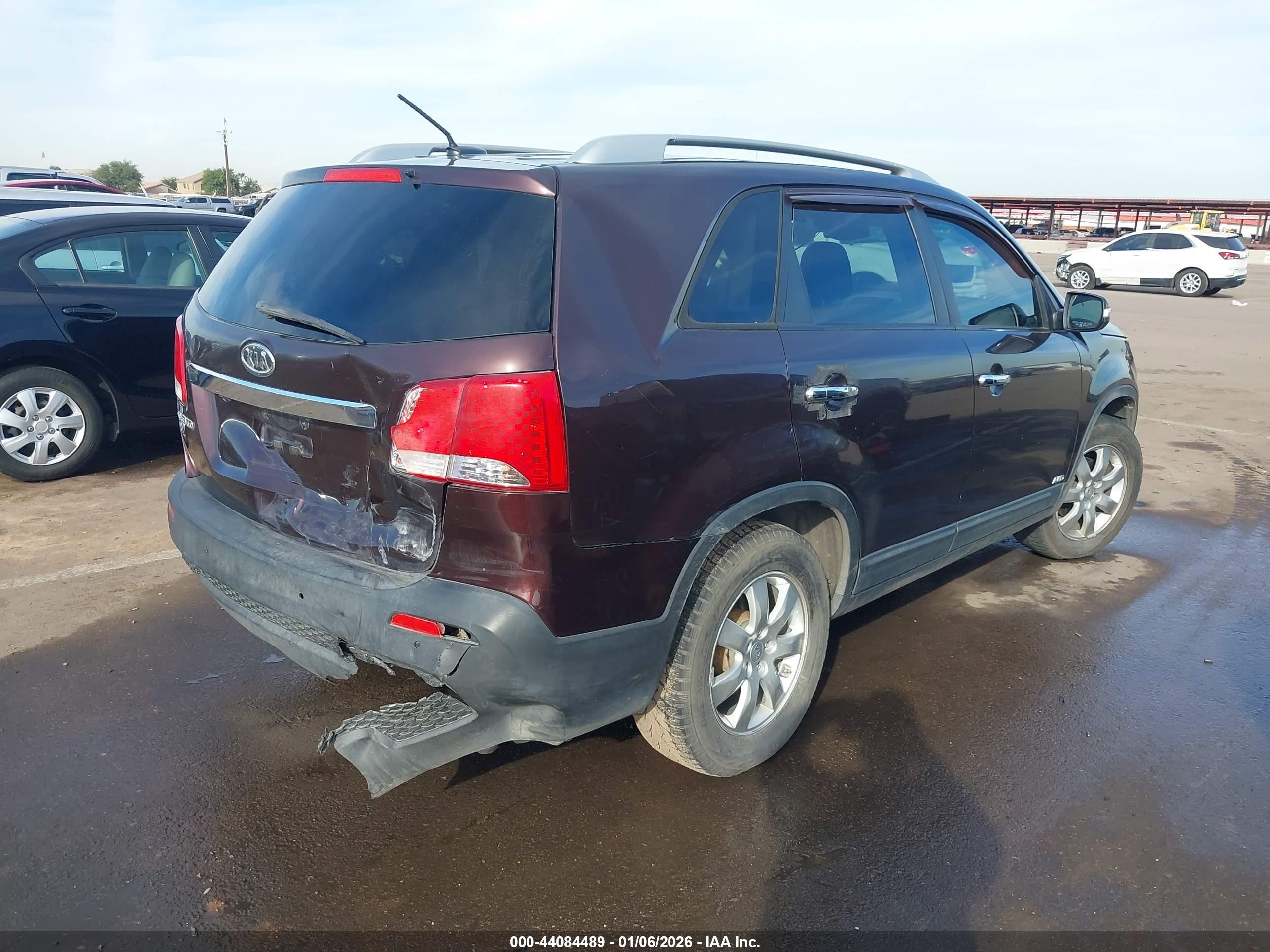 2012 Kia Sorento Lx V6 Burgundy vin: 5XYKTDA26CG262854