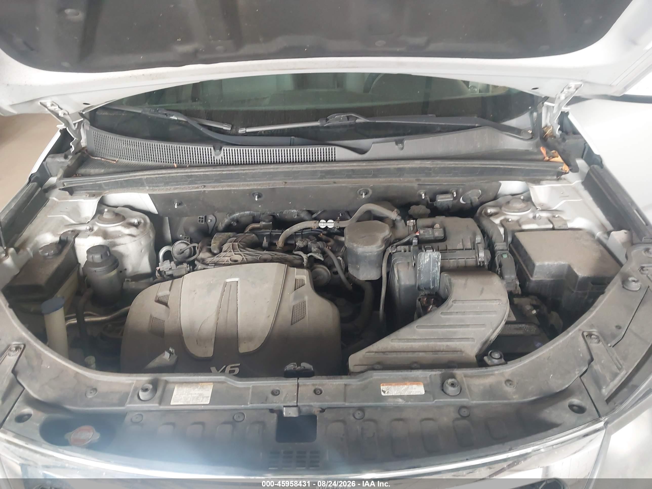 2011 Kia Sorento Lx V6 Серебряный vin: 5XYKTDA27BG082488
