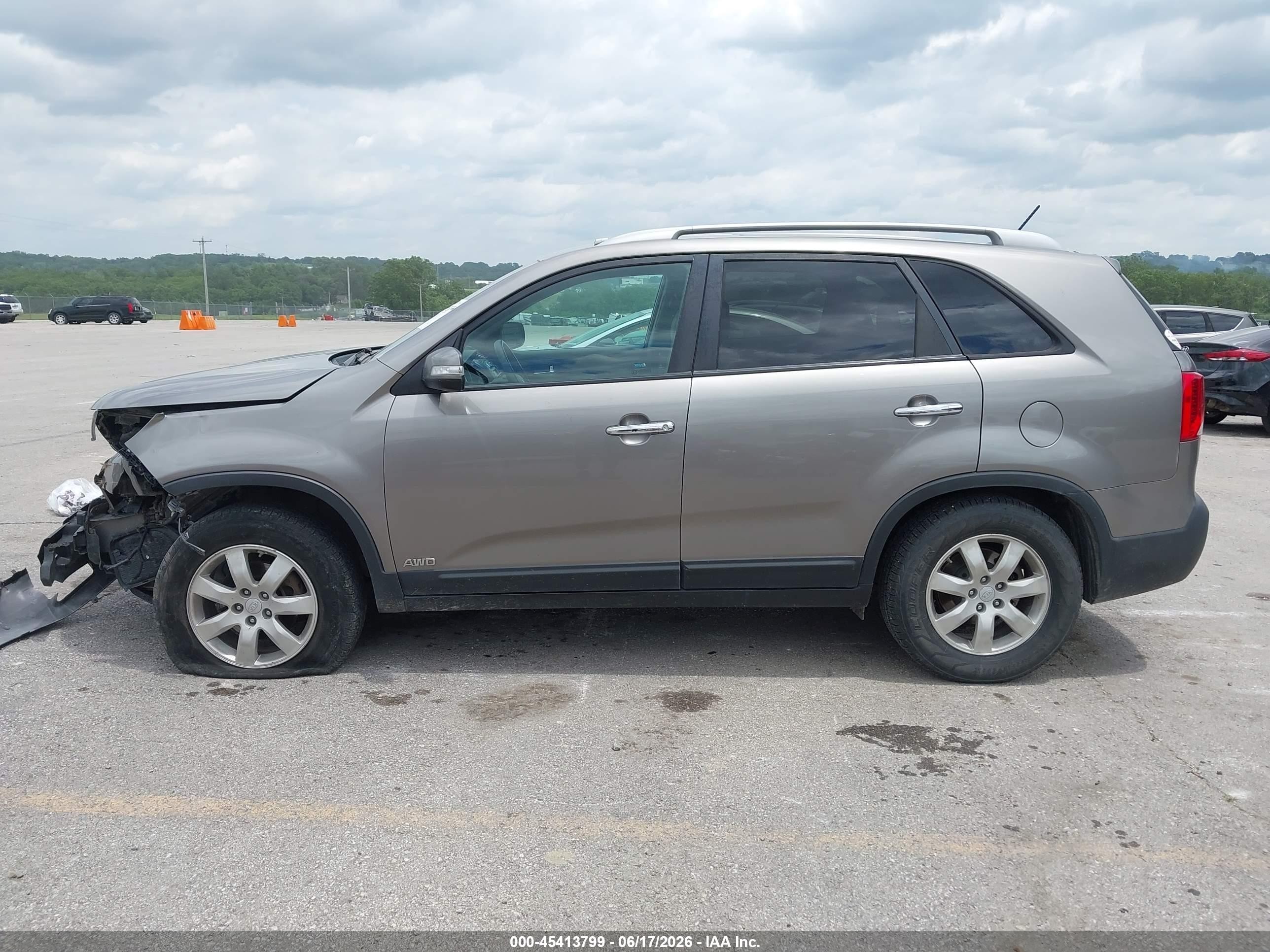 2011 Kia Sorento Lx V6 Brown vin: 5XYKTDA27BG146352