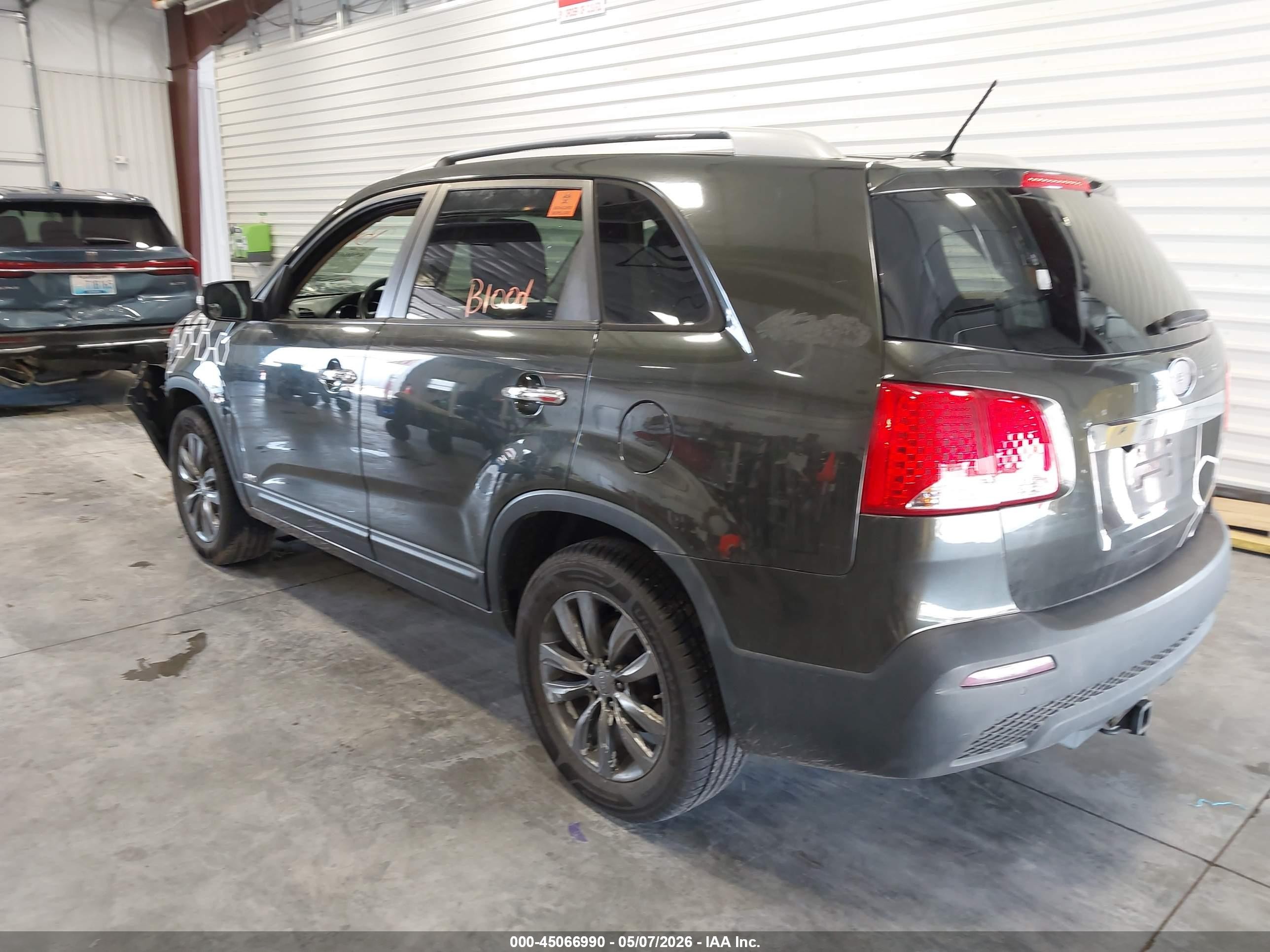2011 Kia Sorento Lx V6 Green vin: 5XYKTDA27BG157125