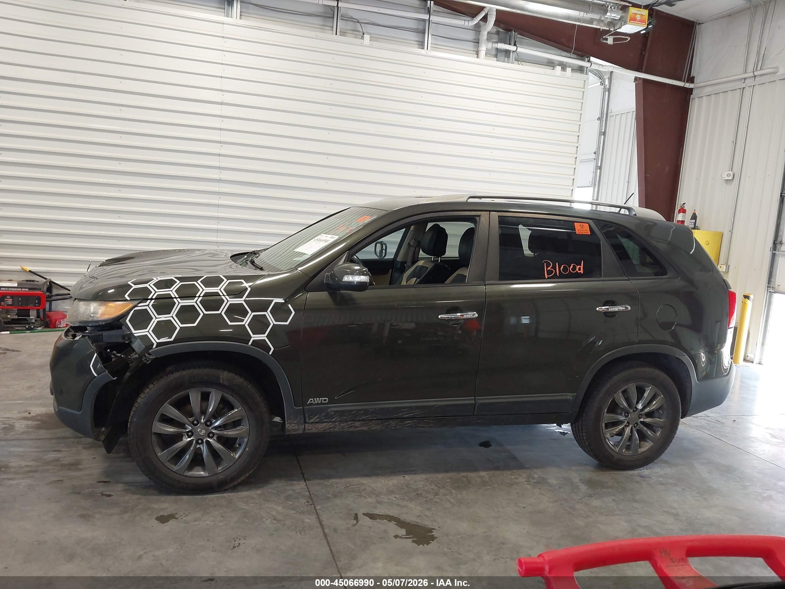 2011 Kia Sorento Lx V6 Green vin: 5XYKTDA27BG157125