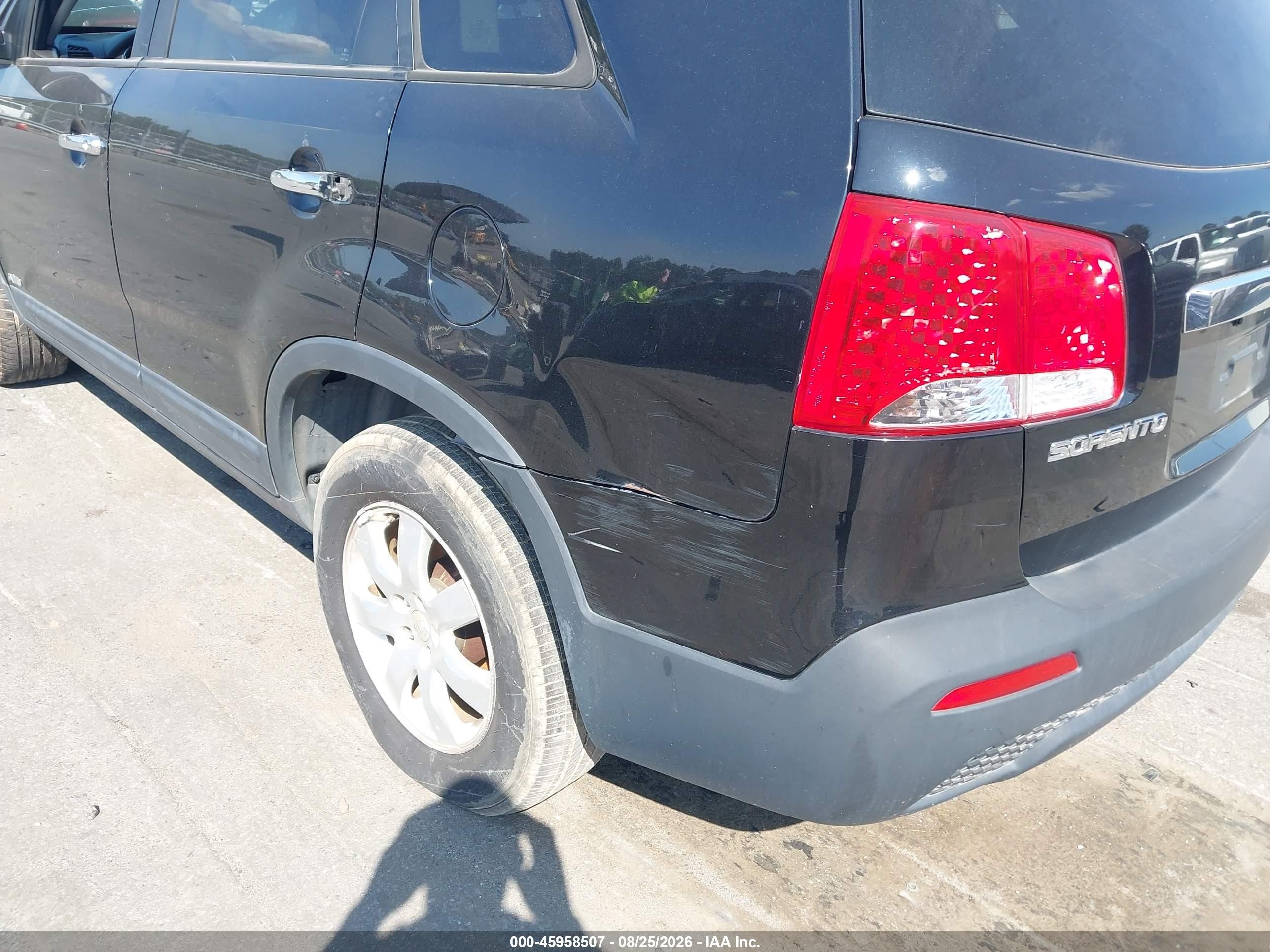 2011 Kia Sorento Lx V6 Черный vin: 5XYKTDA27BG164088