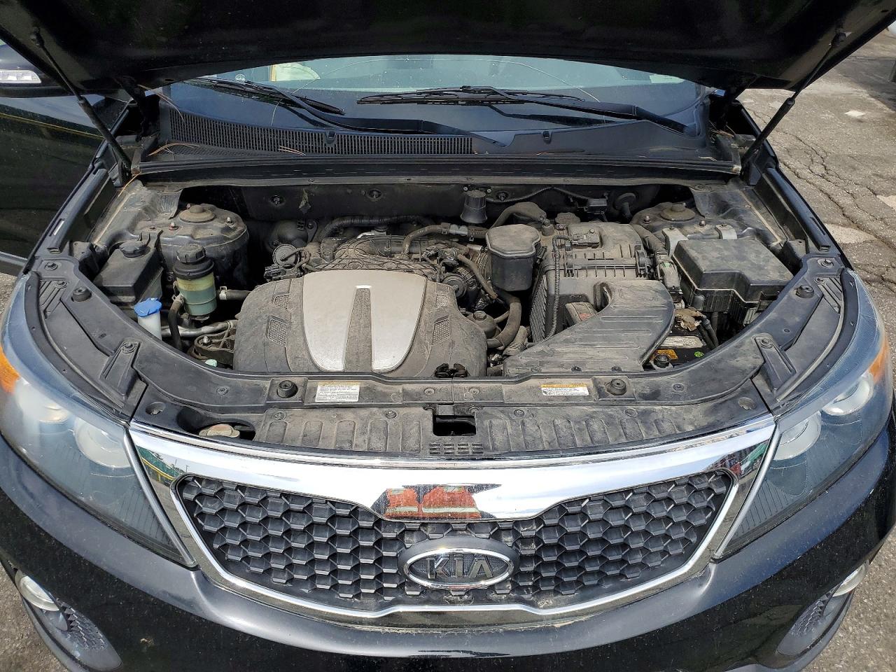 2013 Kia Sorento Lx Black vin: 5XYKTDA27DG337868