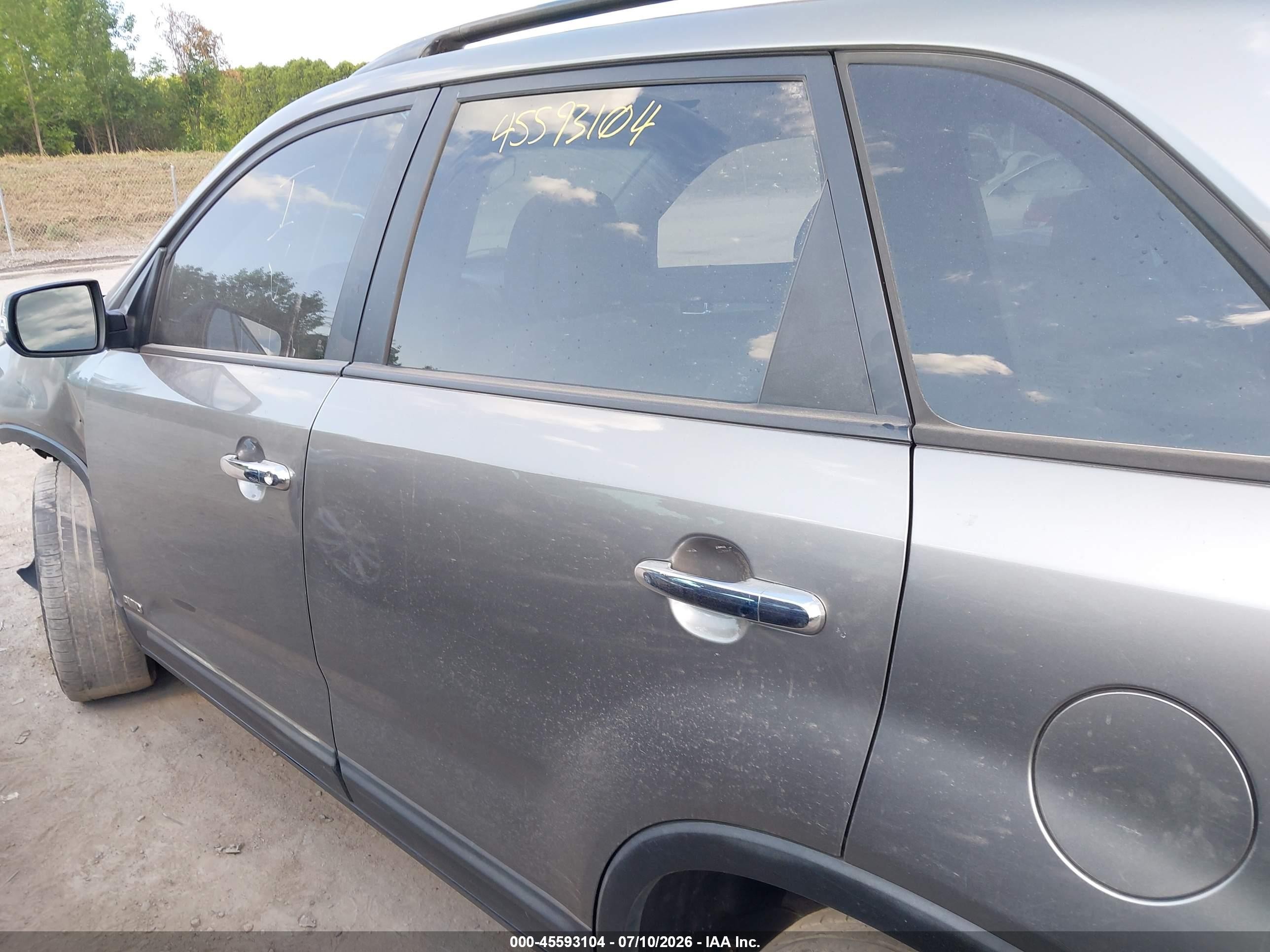 2011 Kia Sorento Lx V6 Gray vin: 5XYKTDA28BG107205