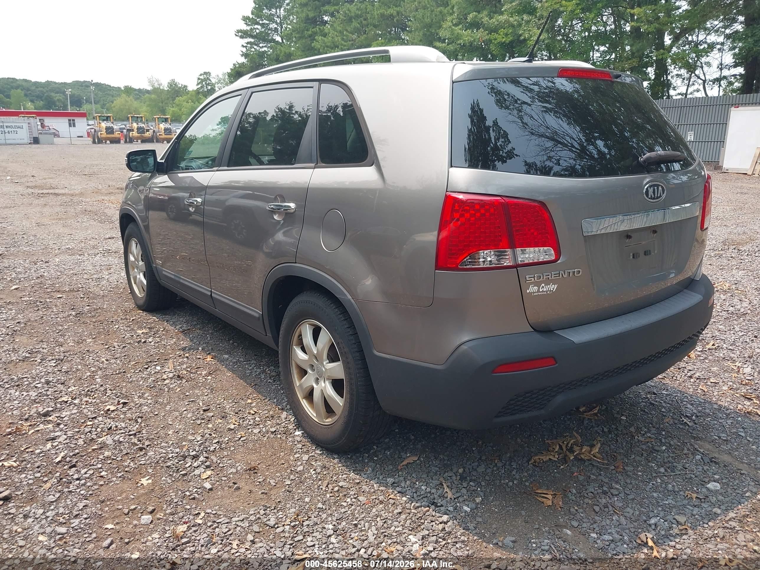 2012 Kia Sorento Lx V6 Серебряный vin: 5XYKTDA28CG277520