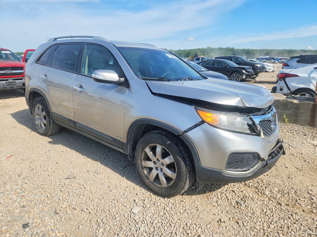 2013 Kia Sorento Lx Tan vin: 5XYKTDA28DG347681