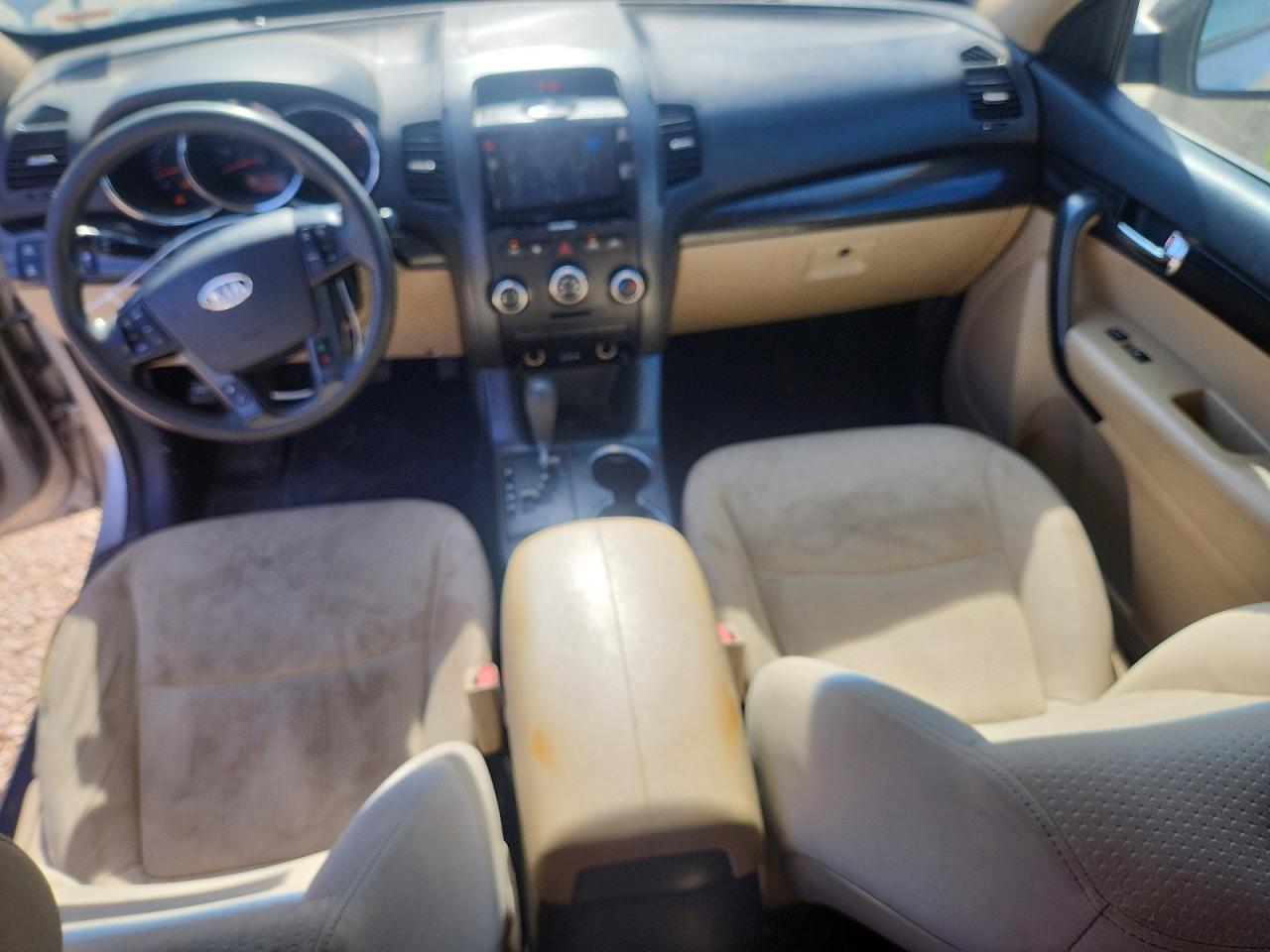 2013 Kia Sorento Lx Tan vin: 5XYKTDA28DG347681