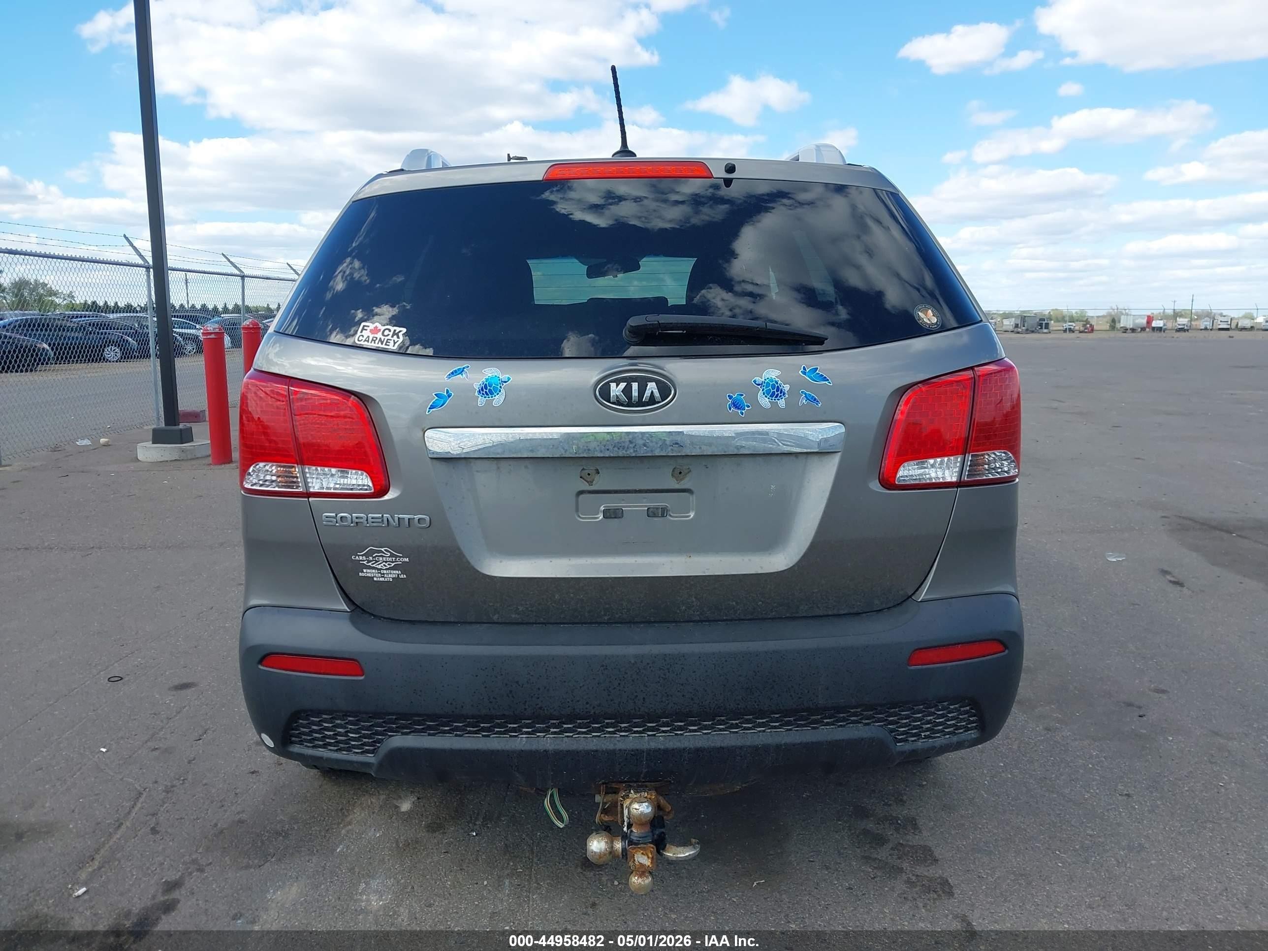 2013 Kia Sorento Lx V6 Gray vin: 5XYKTDA29DG310882