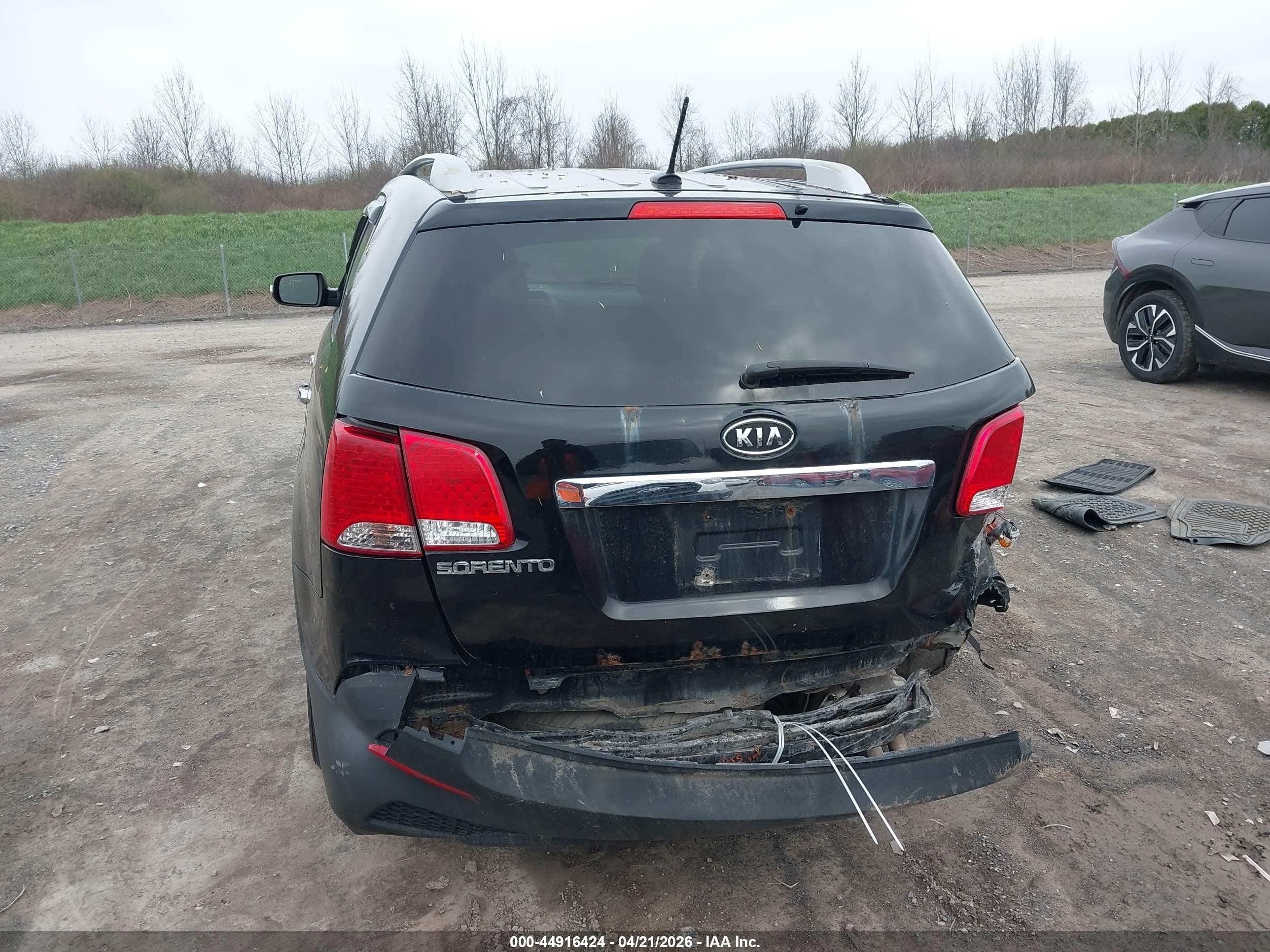 2013 Kia Sorento Lx V6 Black vin: 5XYKTDA29DG319257