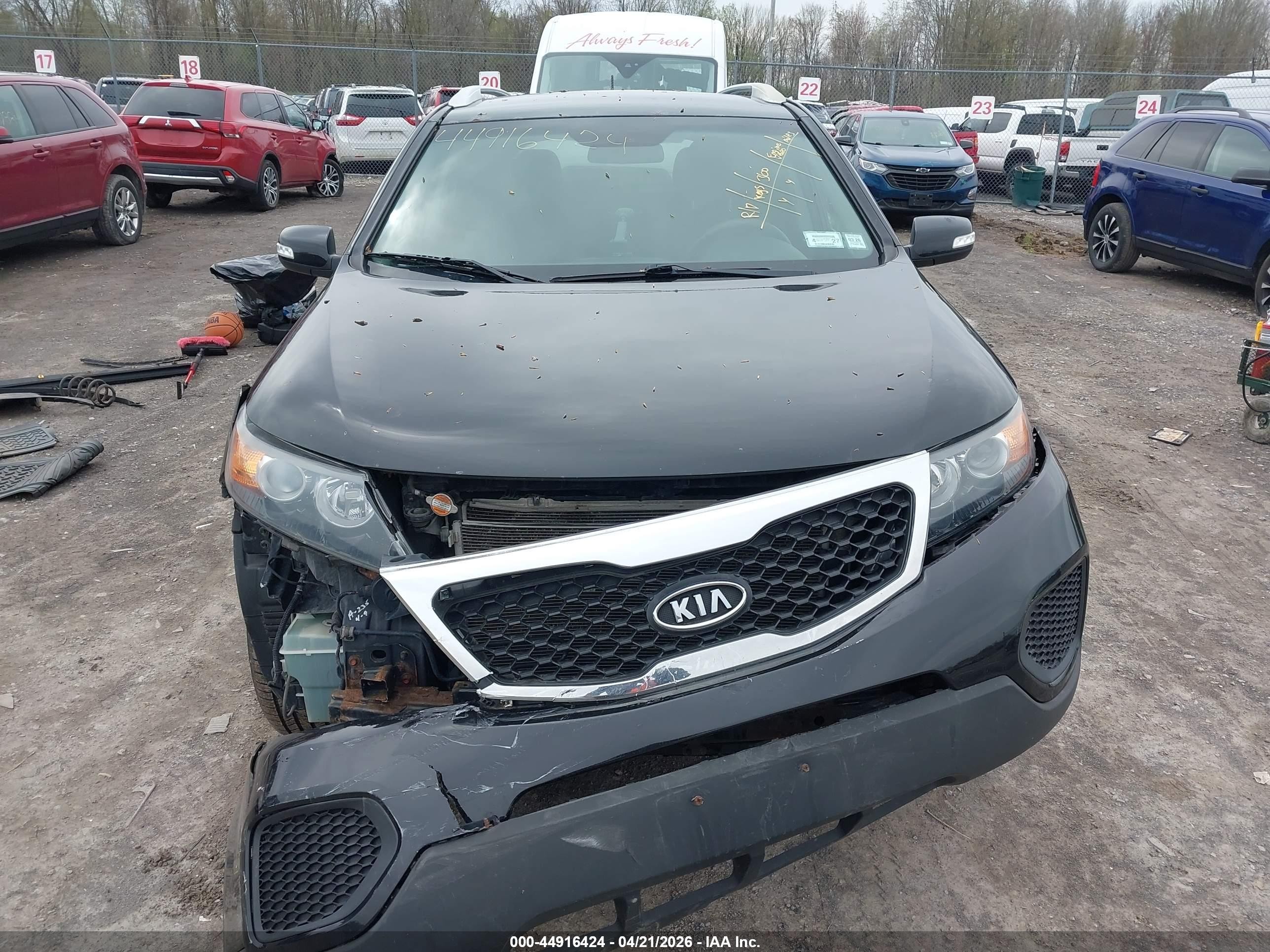 2013 Kia Sorento Lx V6 Black vin: 5XYKTDA29DG319257