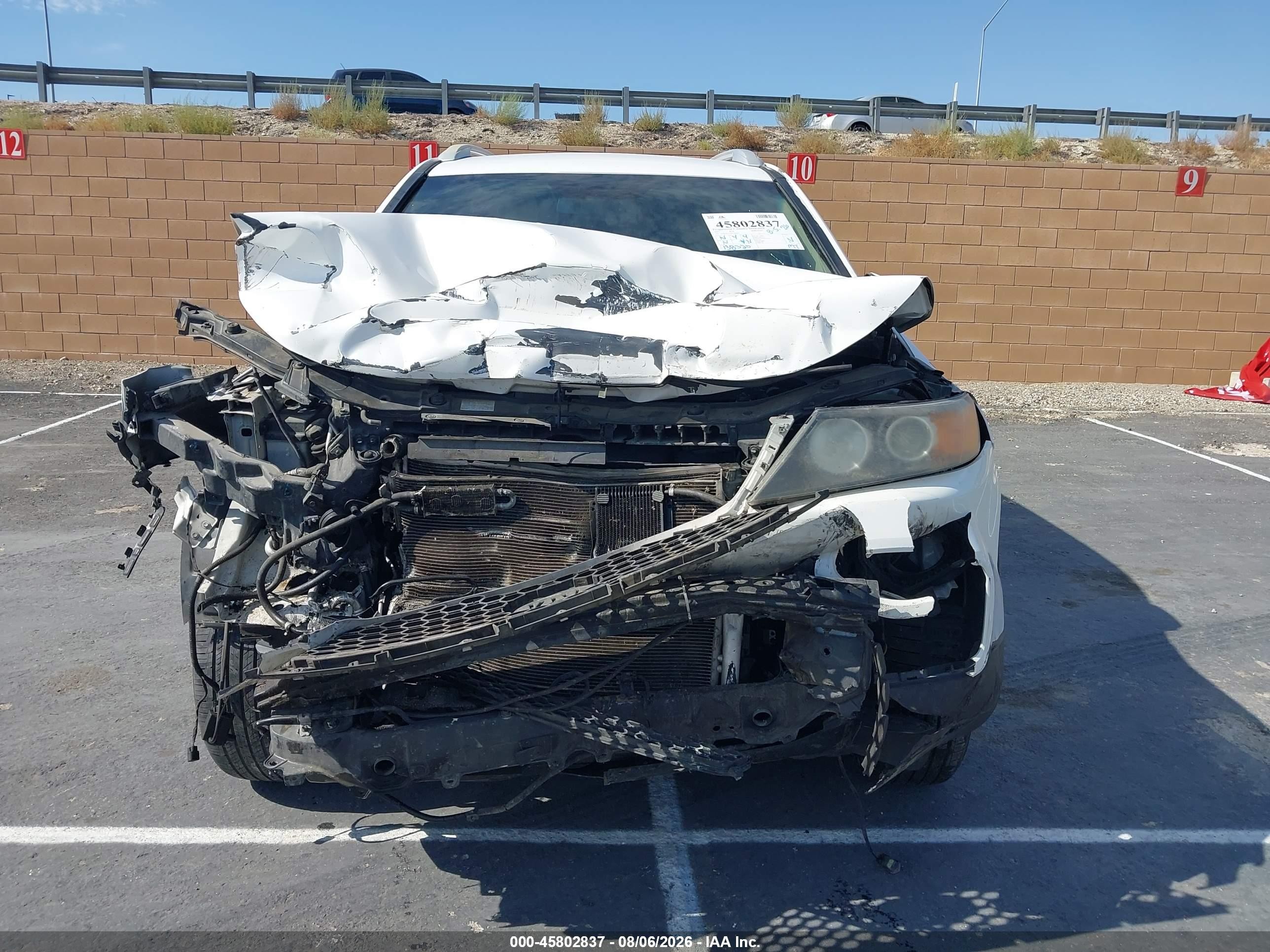 2013 Kia Sorento Lx V6 White vin: 5XYKTDA29DG343672