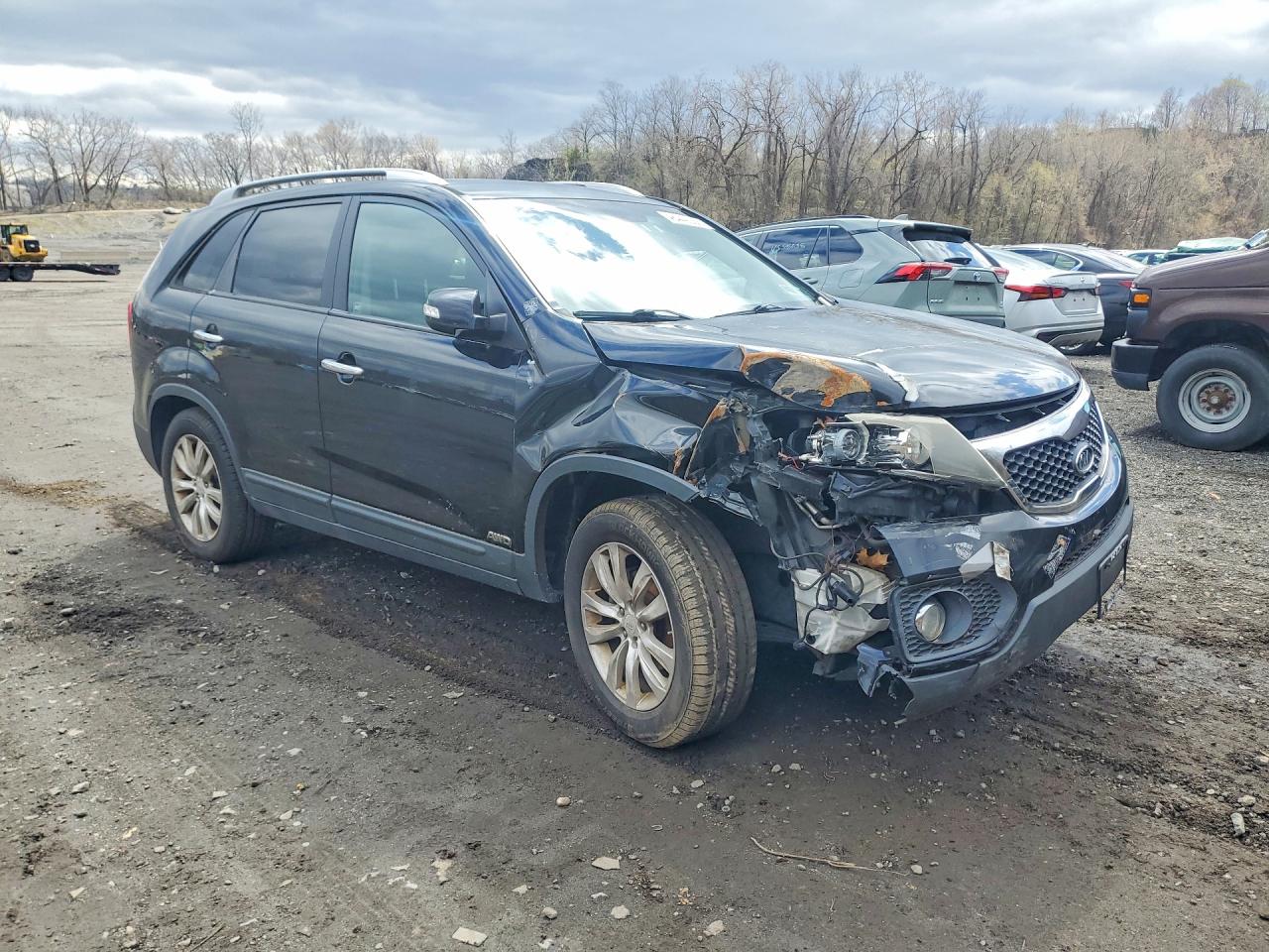 2011 Kia Sorento Lx Черный vin: 5XYKTDA2XBG141257