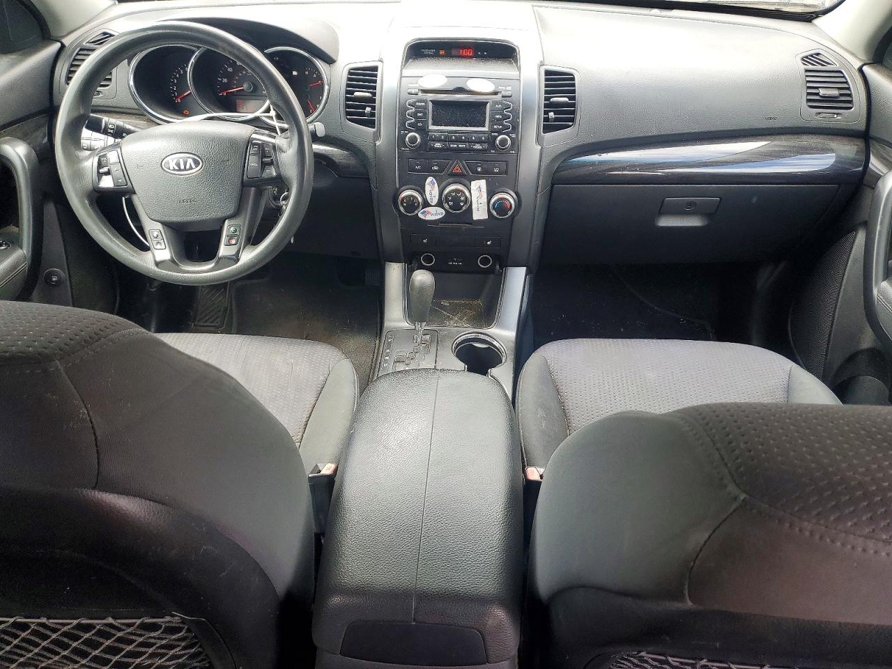 2011 Kia Sorento Lx Черный vin: 5XYKTDA2XBG141257