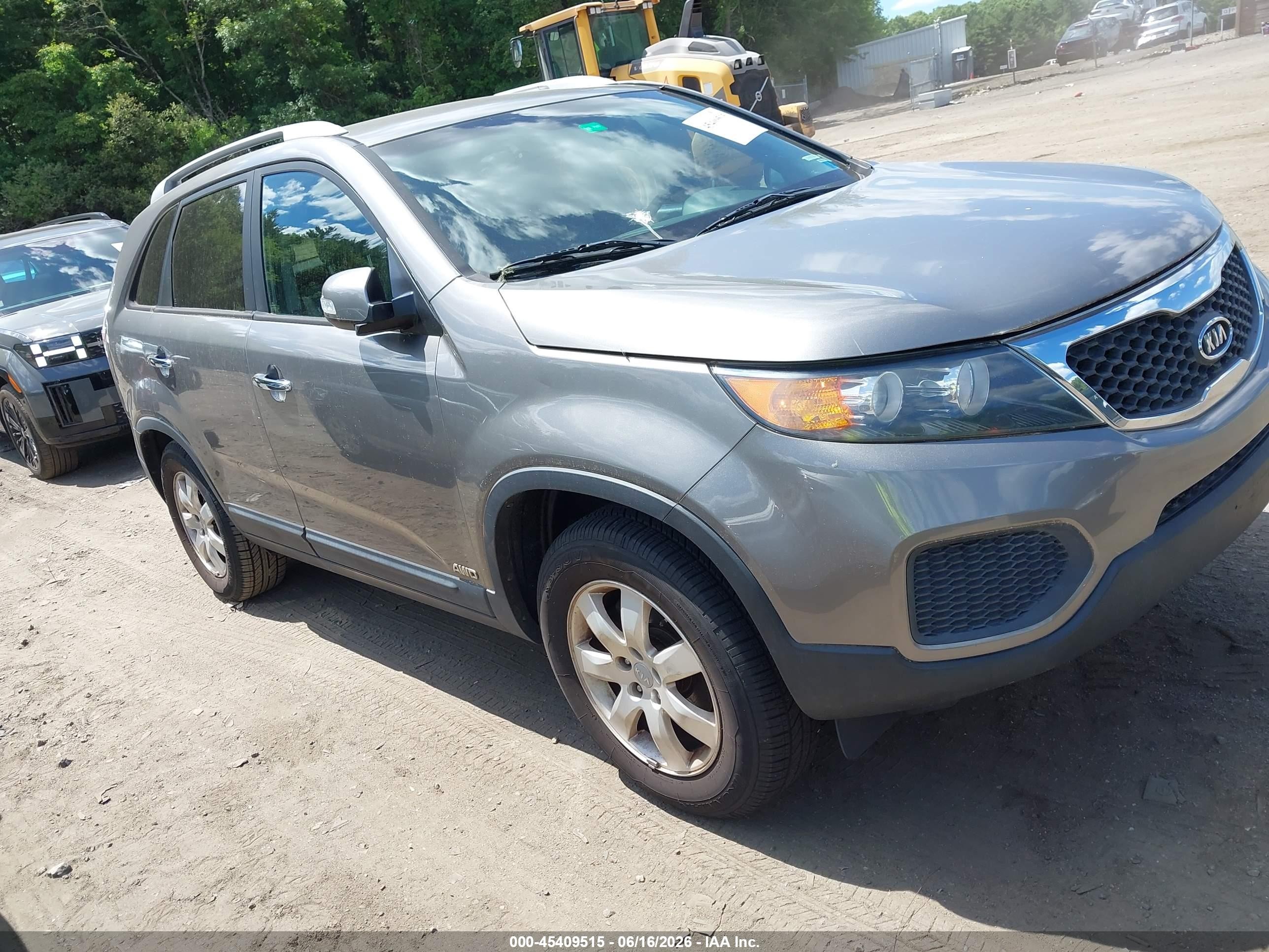 2012 Kia Sorento Lx V6 Brown vin: 5XYKTDA2XCG287191