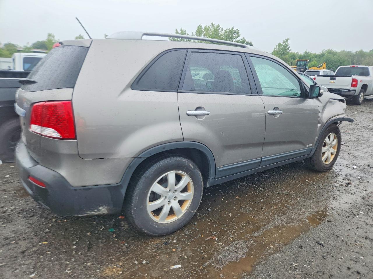 2013 Kia Sorento Lx Gray vin: 5XYKTDA2XDG383629