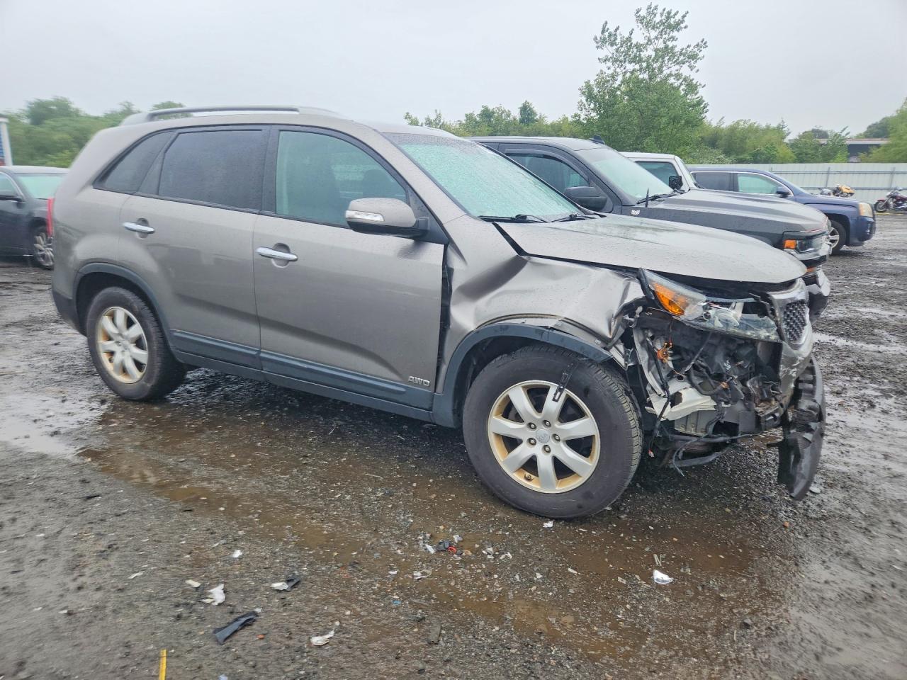 2013 Kia Sorento Lx Gray vin: 5XYKTDA2XDG383629