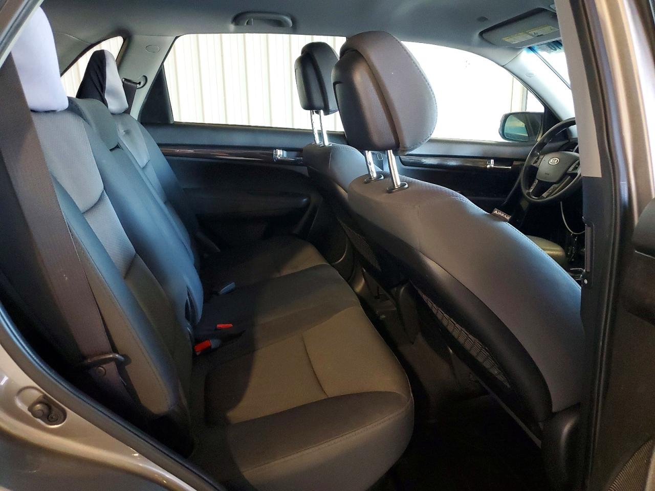2013 Kia Sorento Lx Charcoal vin: 5XYKTDA2XDG400140
