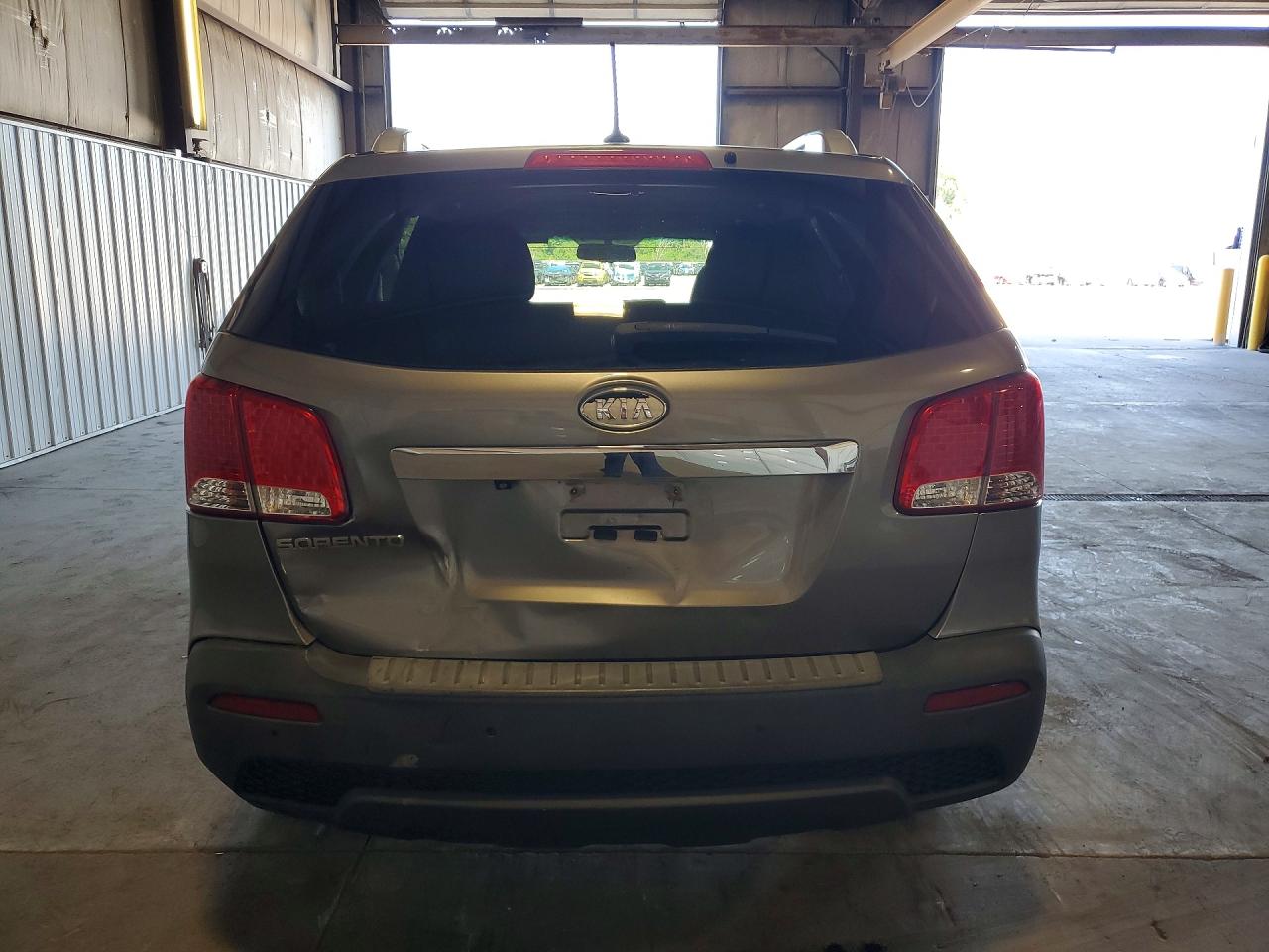 2013 Kia Sorento Lx Charcoal vin: 5XYKTDA2XDG400140
