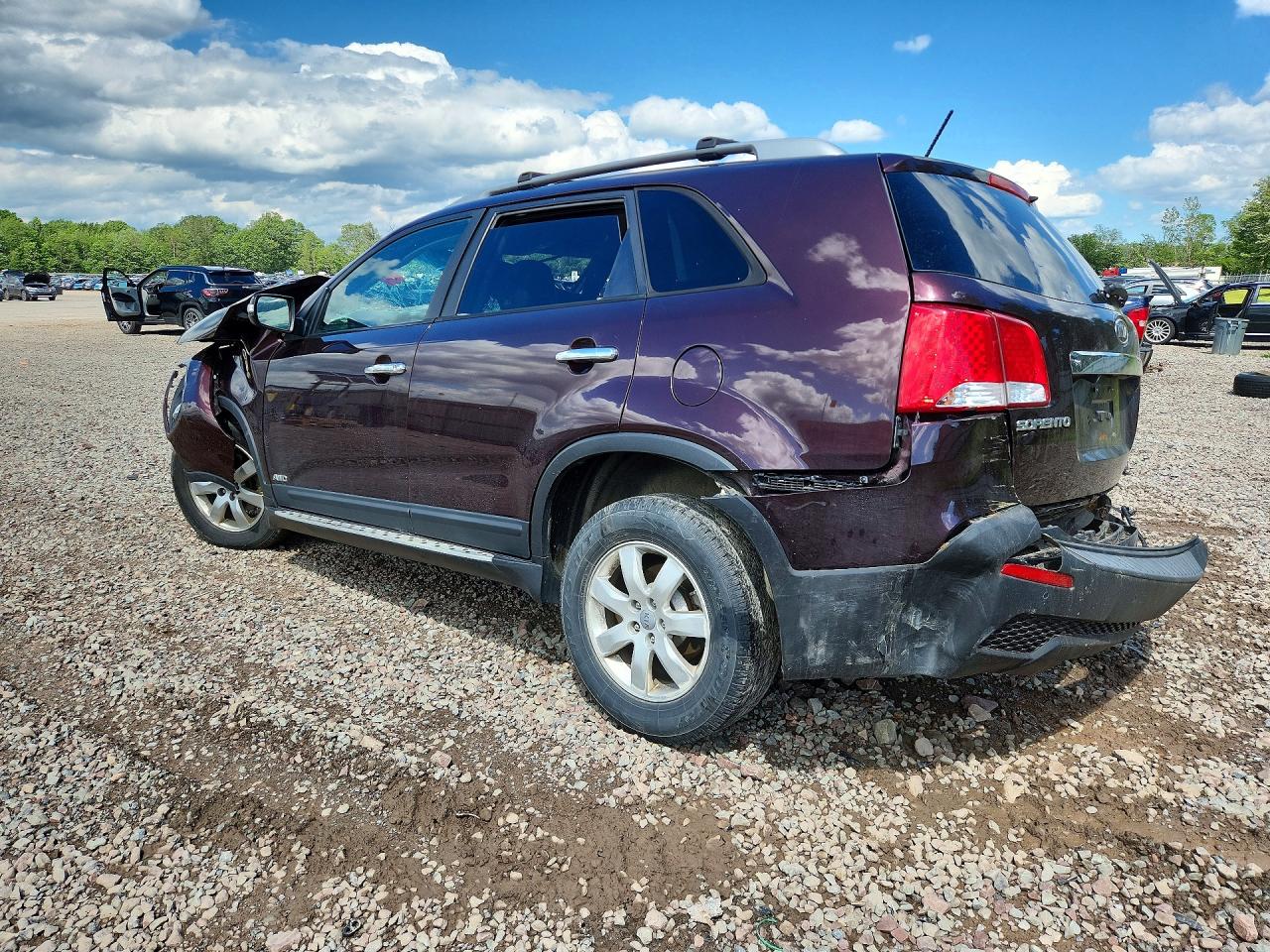 2012 Kia Sorento Lx Burgundy vin: 5XYKTDA60CG222613