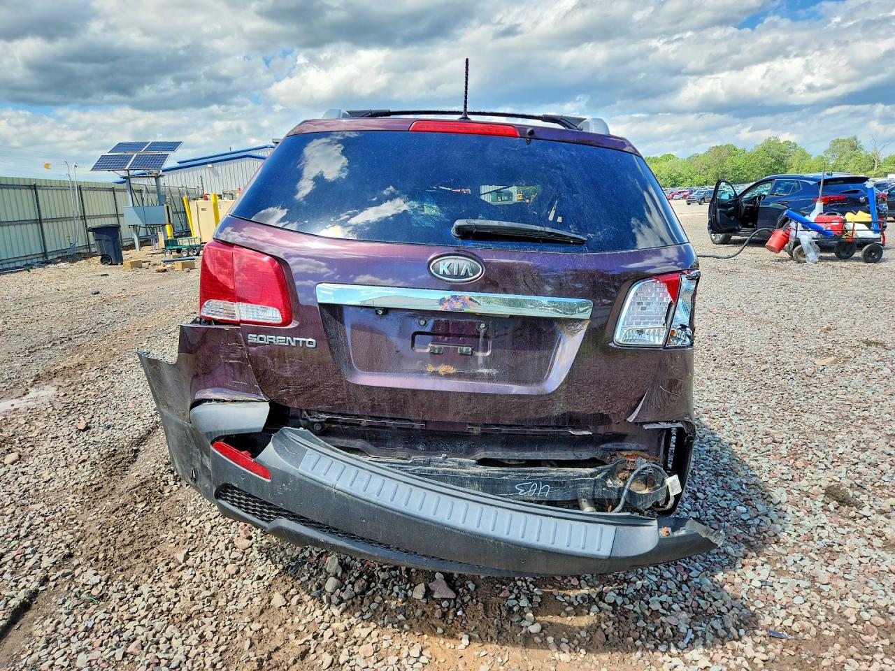 2012 Kia Sorento Lx Burgundy vin: 5XYKTDA60CG222613